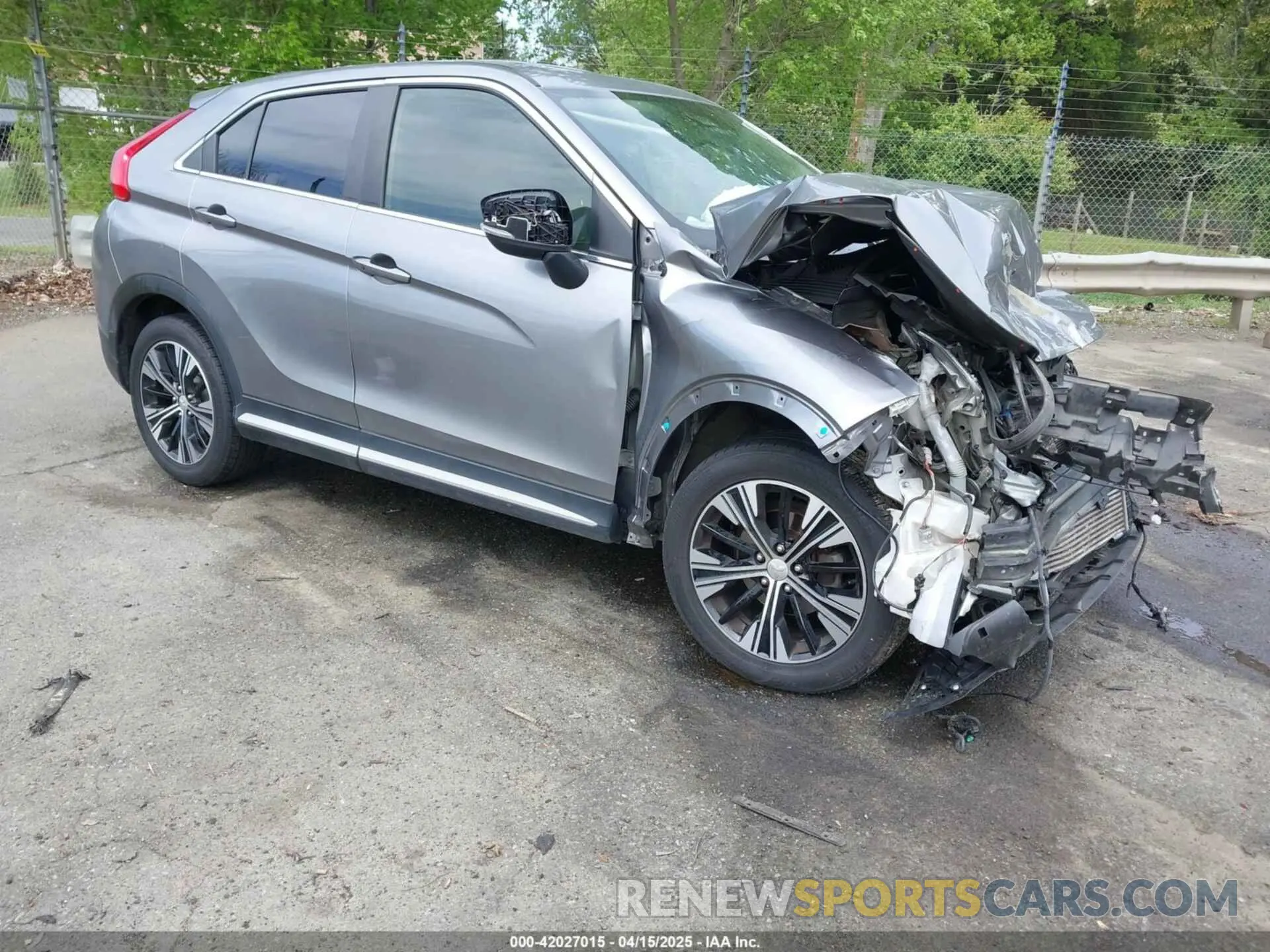 1 Photograph of a damaged car JA4AS5AAXLZ002366 MITSUBISHI ECLIPSE CROSS 2020