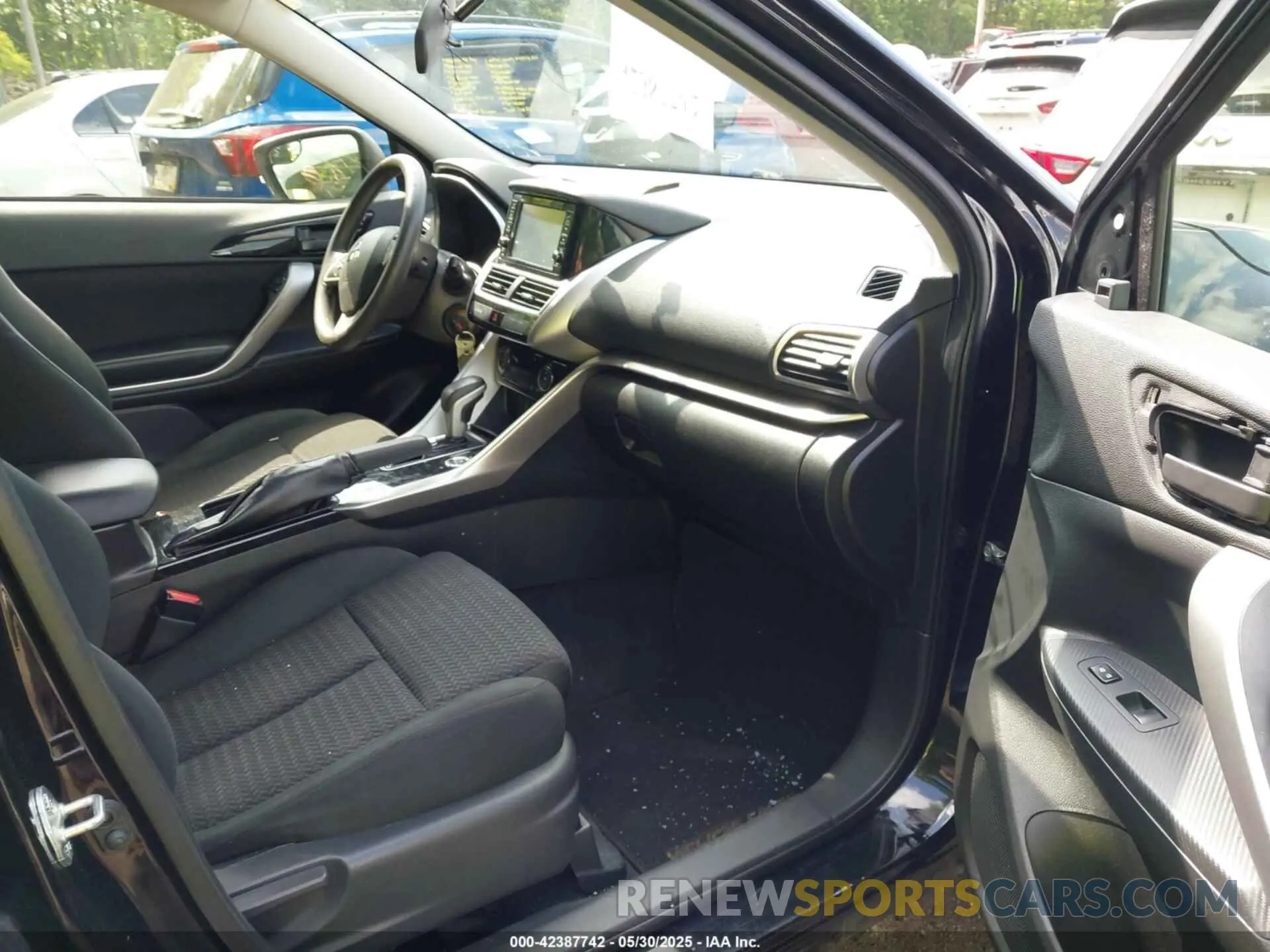 5 Photograph of a damaged car JA4AT3AA5LZ026642 MITSUBISHI ECLIPSE CROSS 2020