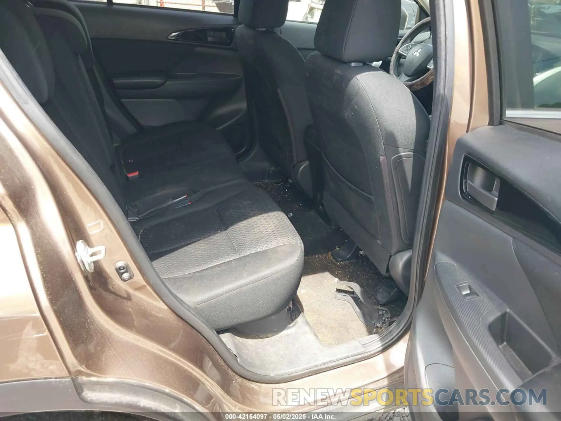 8 Photograph of a damaged car JA4AT3AA6LZ005735 MITSUBISHI ECLIPSE CROSS 2020