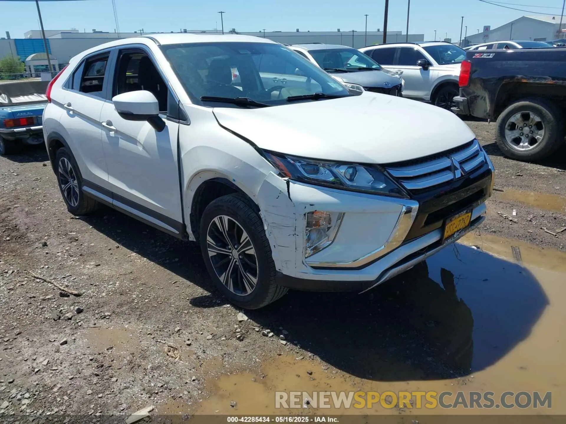 1 Photograph of a damaged car JA4AT5AA2LZ016548 MITSUBISHI ECLIPSE CROSS 2020