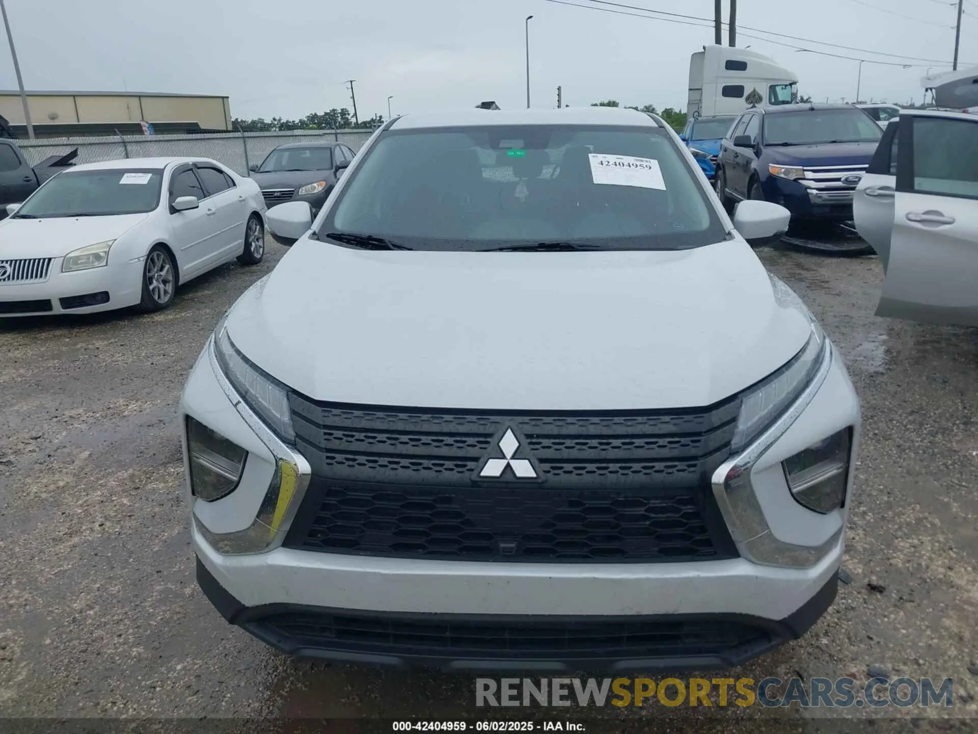 13 Photograph of a damaged car JA4ASUAA0NZ002731 MITSUBISHI ECLIPSE CROSS 2022