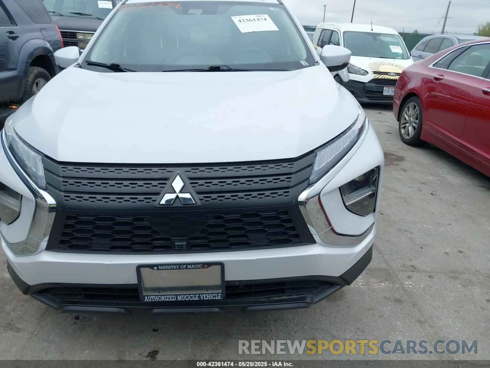 12 Photograph of a damaged car JA4ATUAA6NZ055799 MITSUBISHI ECLIPSE CROSS 2022