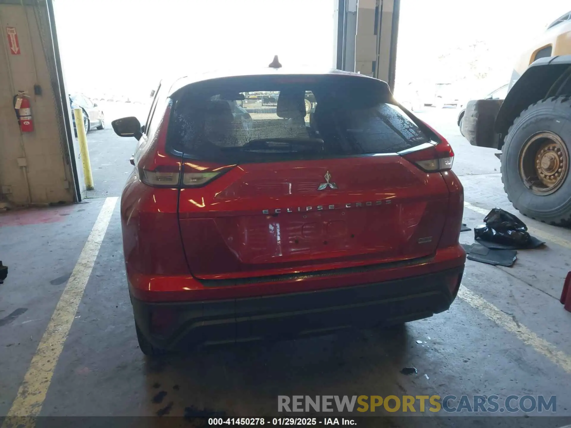 17 Photograph of a damaged car JA4ATVAA6NZ013879 MITSUBISHI ECLIPSE CROSS 2022