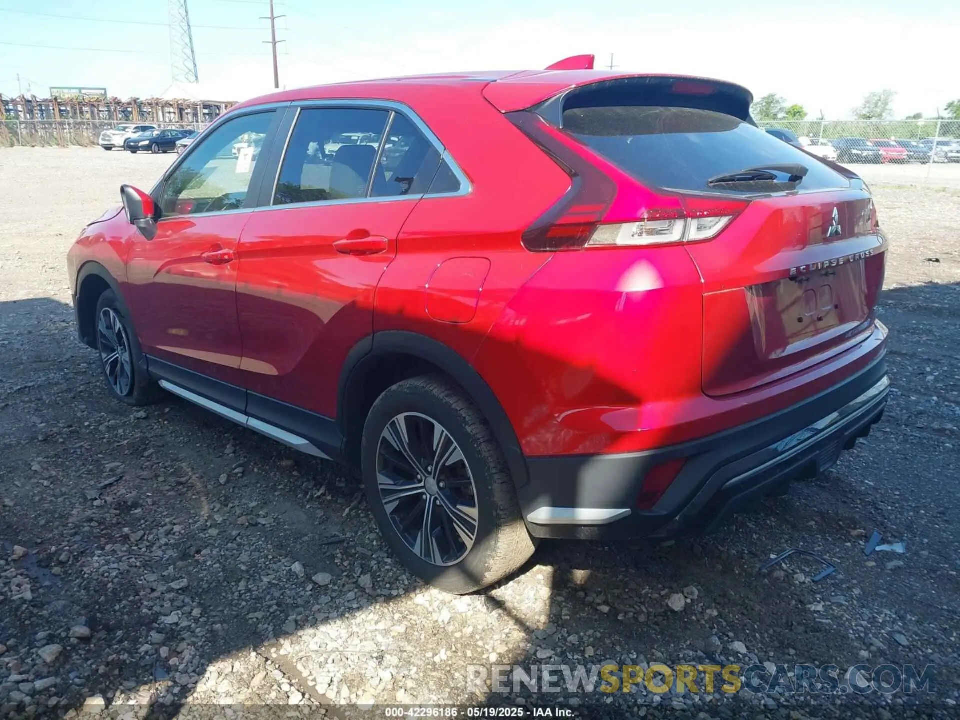 3 Photograph of a damaged car JA4ATWAA0NZ050061 MITSUBISHI ECLIPSE CROSS 2022