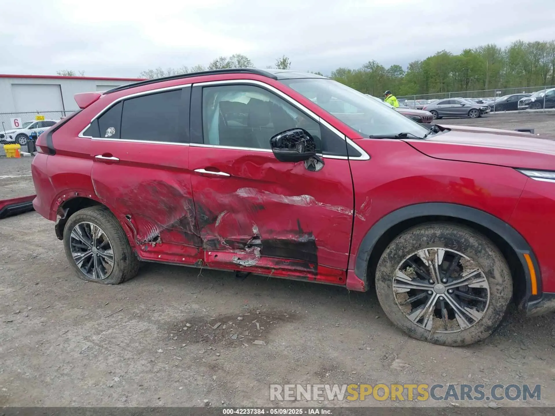 6 Photograph of a damaged car JA4ATWAA1NZ000964 MITSUBISHI ECLIPSE CROSS 2022