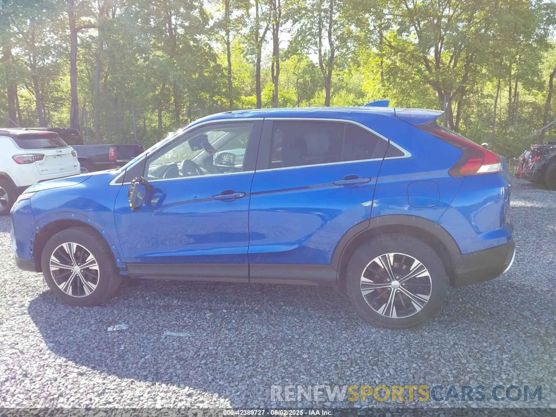 14 Photograph of a damaged car JA4ATWAA6NZ034897 MITSUBISHI ECLIPSE CROSS 2022
