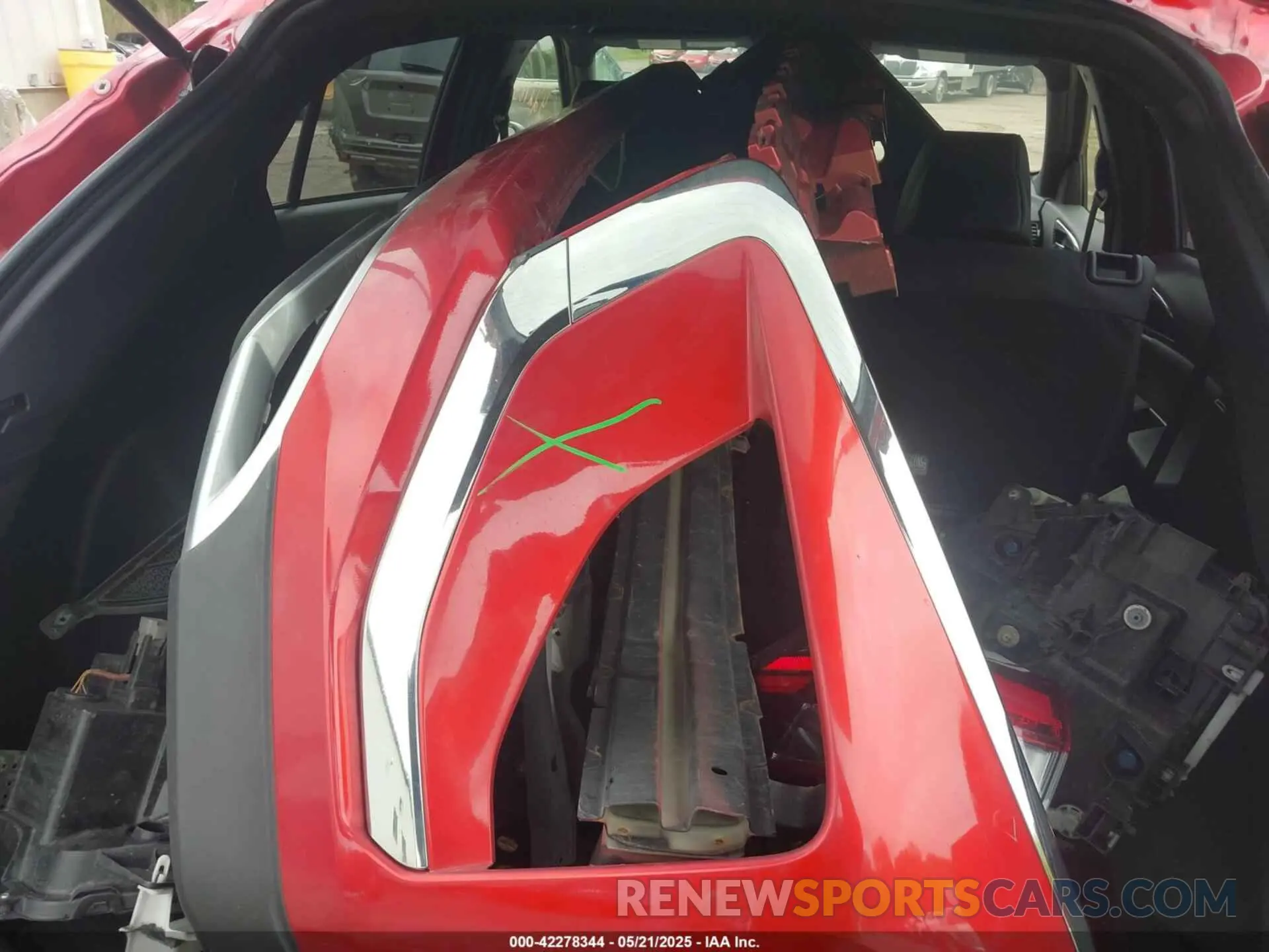 12 Photograph of a damaged car JA4ATWAA8NZ000931 MITSUBISHI ECLIPSE CROSS 2022