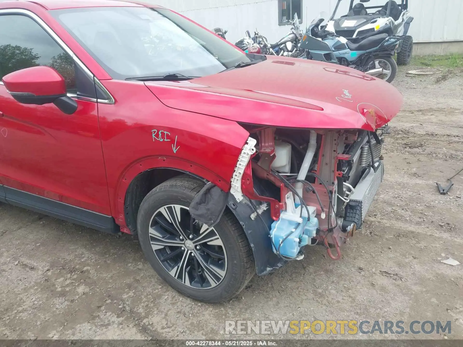 22 Photograph of a damaged car JA4ATWAA8NZ000931 MITSUBISHI ECLIPSE CROSS 2022