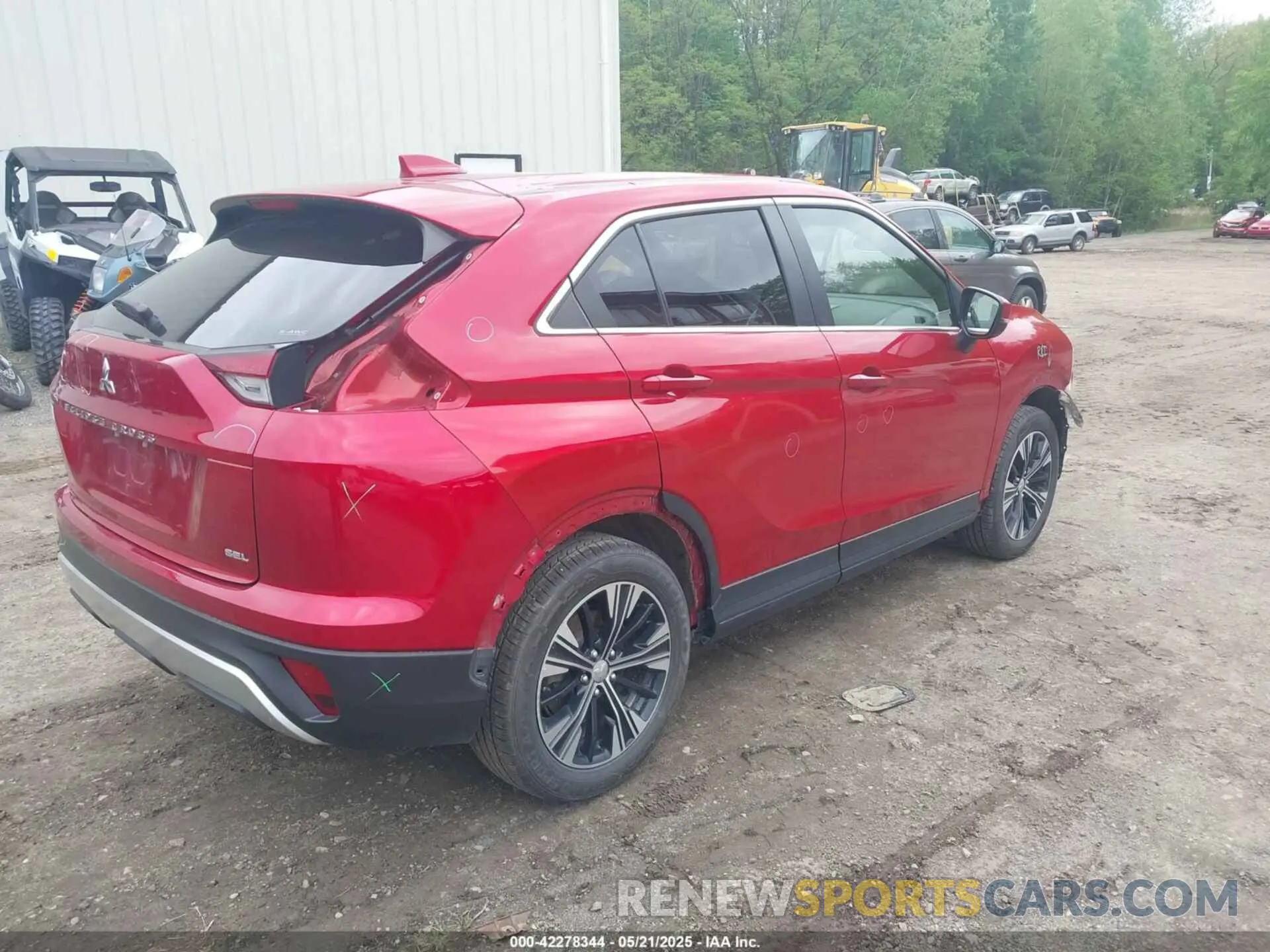 4 Photograph of a damaged car JA4ATWAA8NZ000931 MITSUBISHI ECLIPSE CROSS 2022