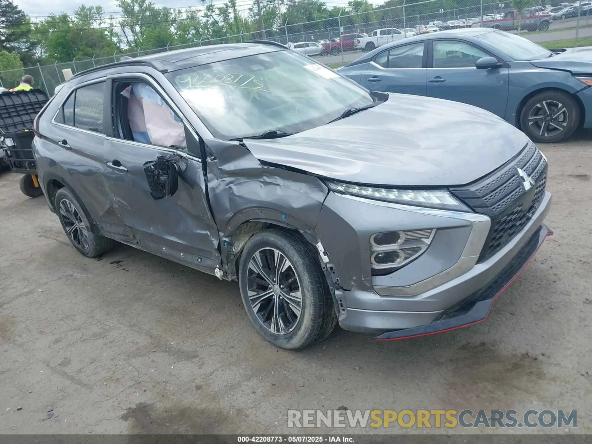 1 Photograph of a damaged car JA4ATWAA8NZ004476 MITSUBISHI ECLIPSE CROSS 2022