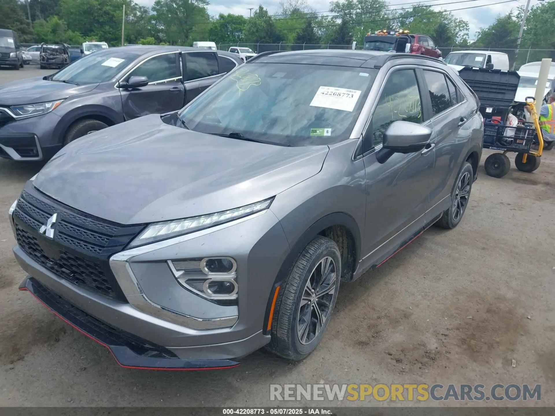 2 Photograph of a damaged car JA4ATWAA8NZ004476 MITSUBISHI ECLIPSE CROSS 2022