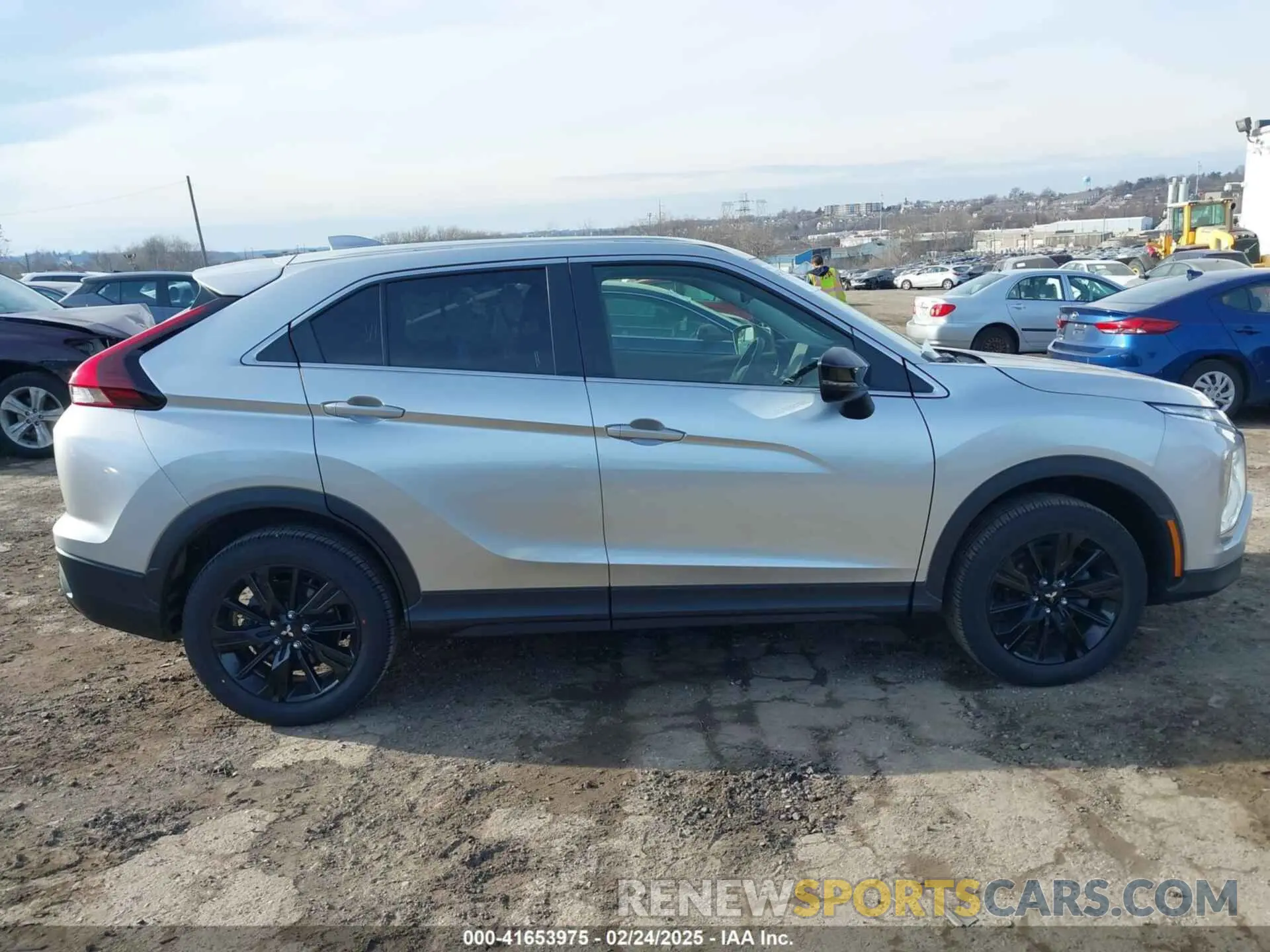 13 Photograph of a damaged car JA4ATVAA0PZ004646 MITSUBISHI ECLIPSE CROSS 2023
