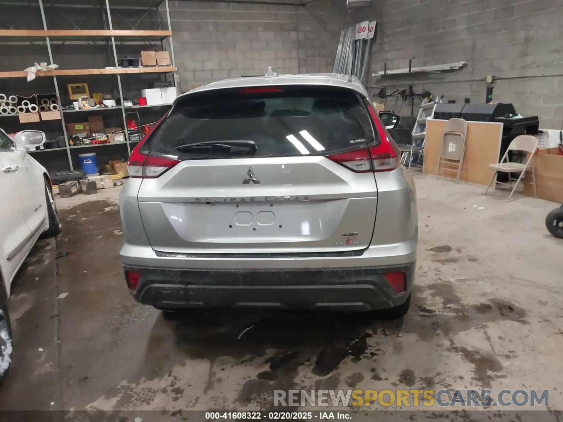 16 Photograph of a damaged car JA4ATVAAXPZ004895 MITSUBISHI ECLIPSE CROSS 2023
