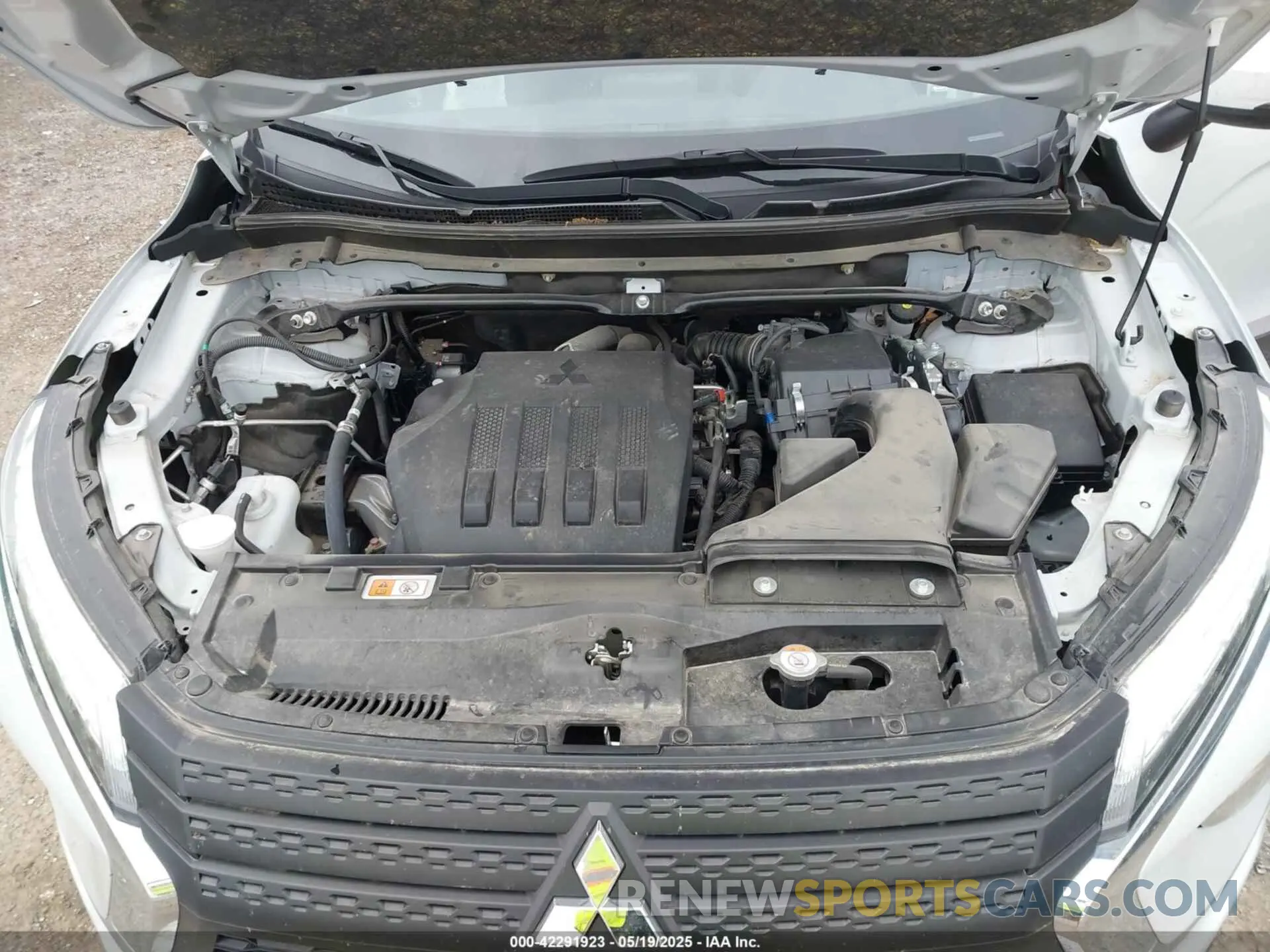 10 Photograph of a damaged car JA4ATWAA5PZ039222 MITSUBISHI ECLIPSE CROSS 2023