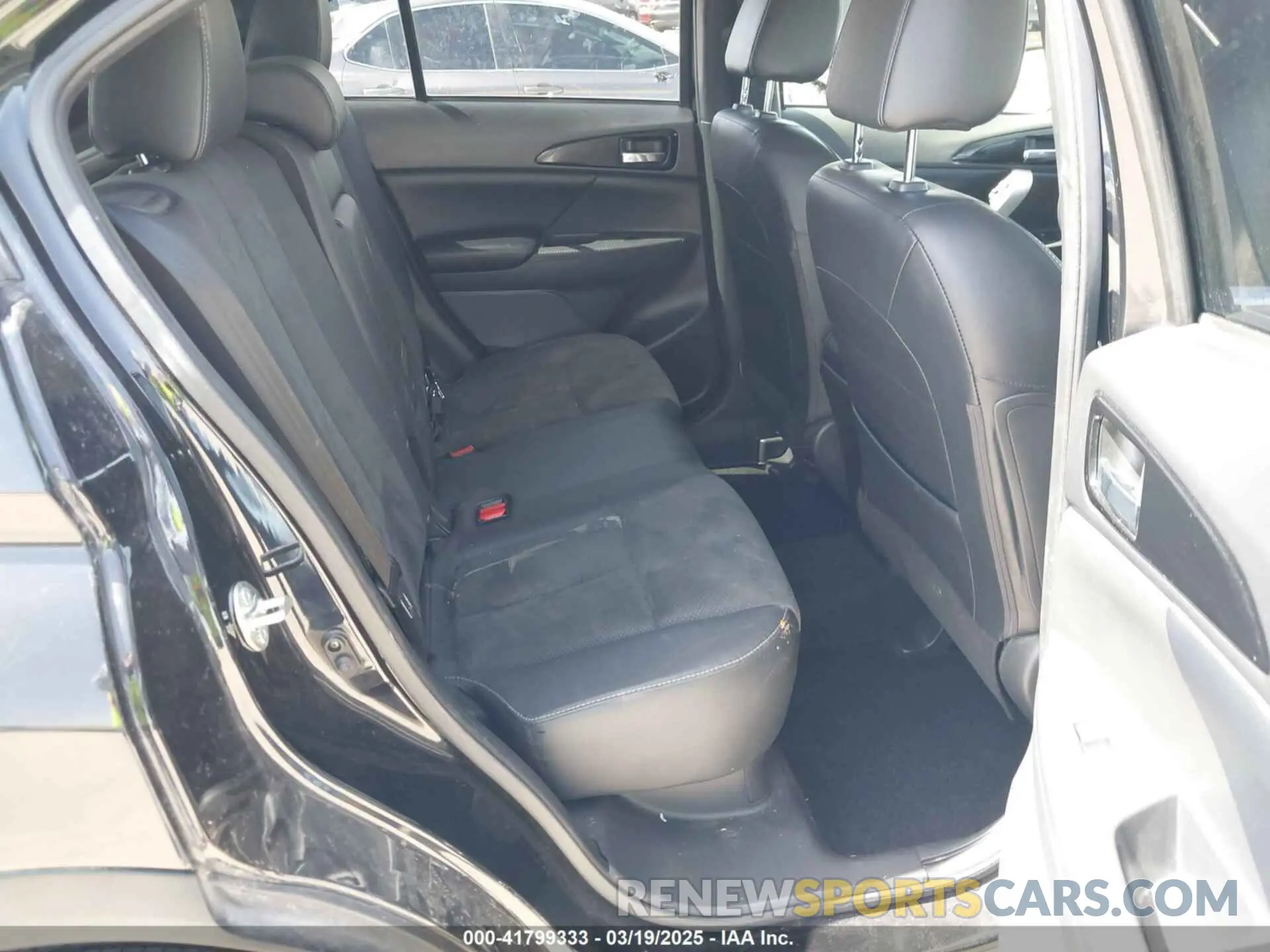 8 Photograph of a damaged car JA4ATWAA6PZ005693 MITSUBISHI ECLIPSE CROSS 2023