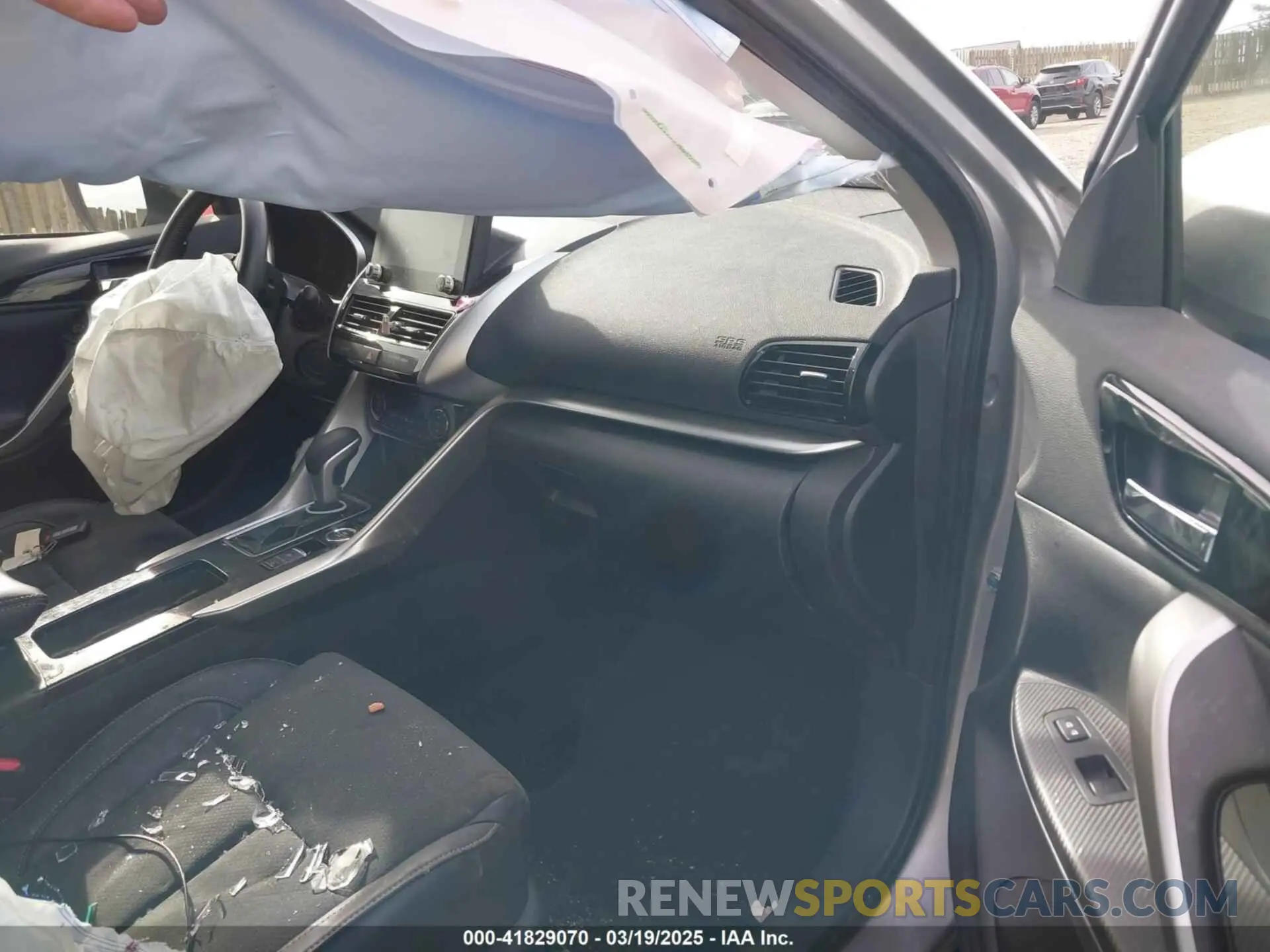 5 Photograph of a damaged car JA4ATWAA6PZ029041 MITSUBISHI ECLIPSE CROSS 2023