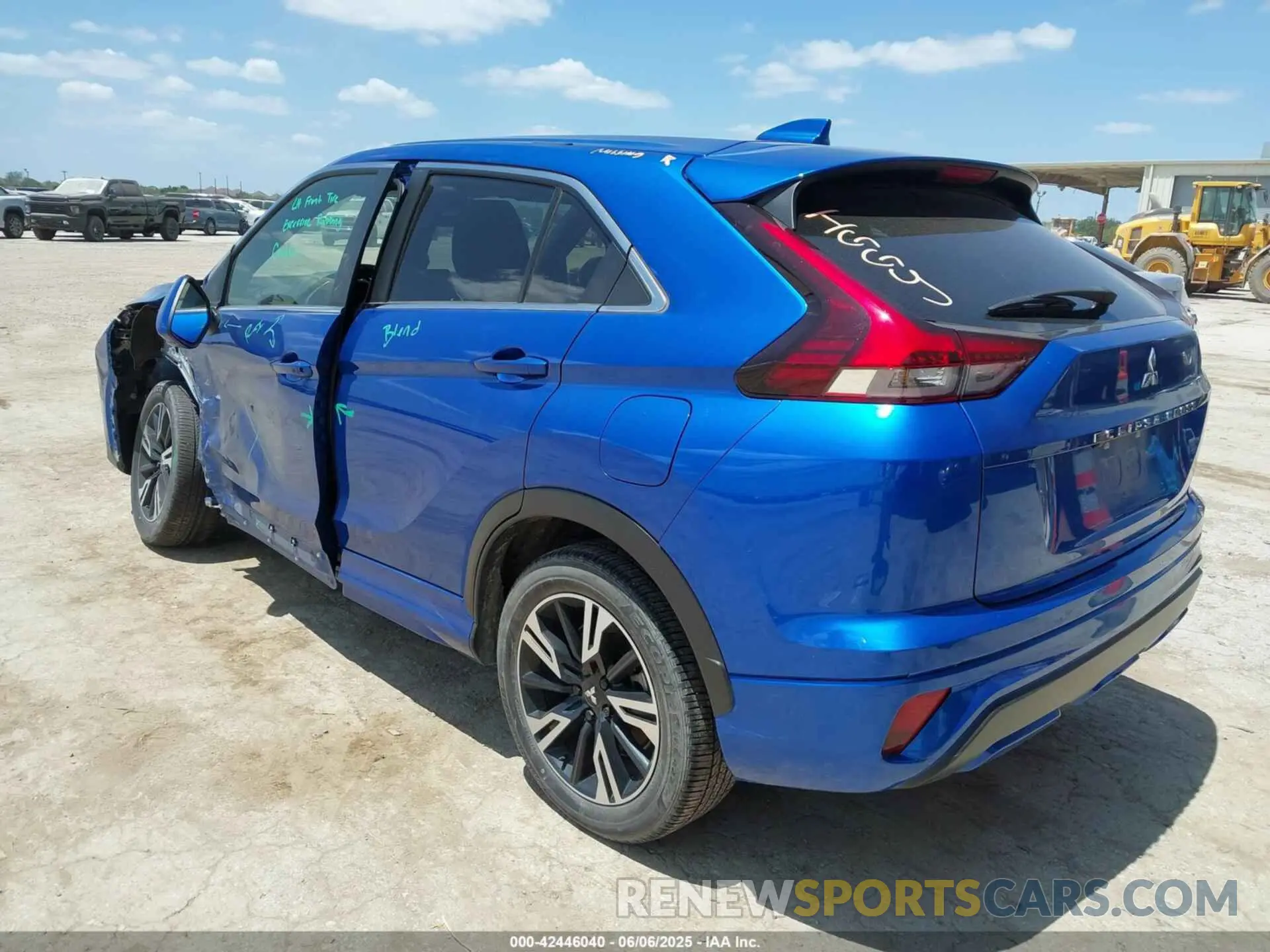 3 Photograph of a damaged car JA4ATWAAXPZ005454 MITSUBISHI ECLIPSE CROSS 2023