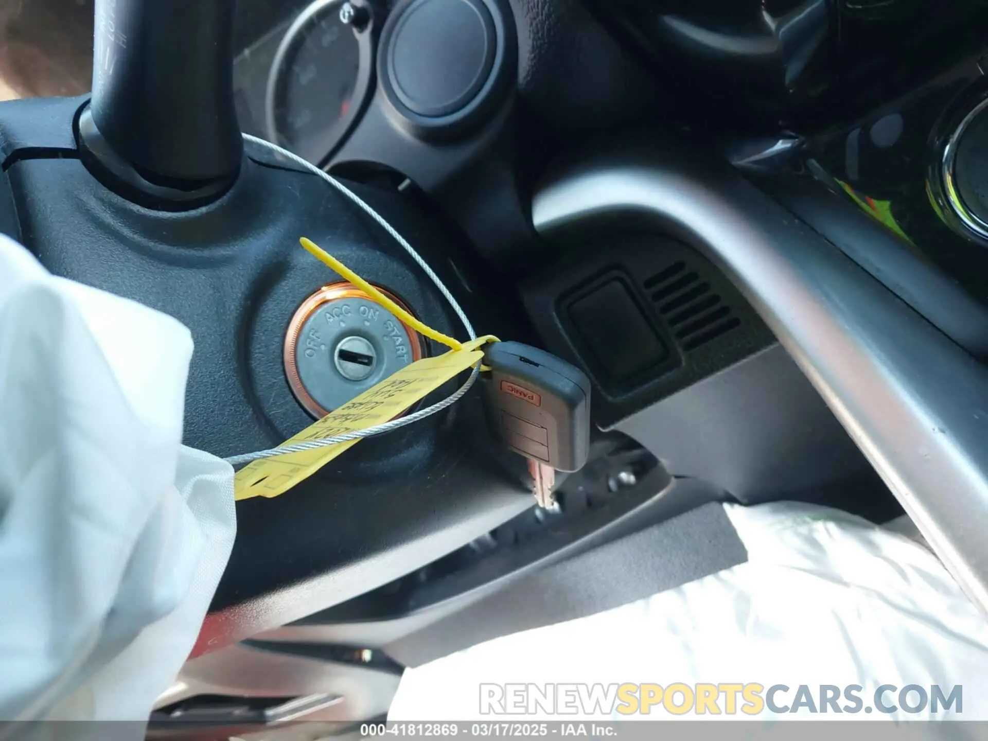 11 Photograph of a damaged car JA4ATUAA1RZ001171 MITSUBISHI ECLIPSE CROSS 2024