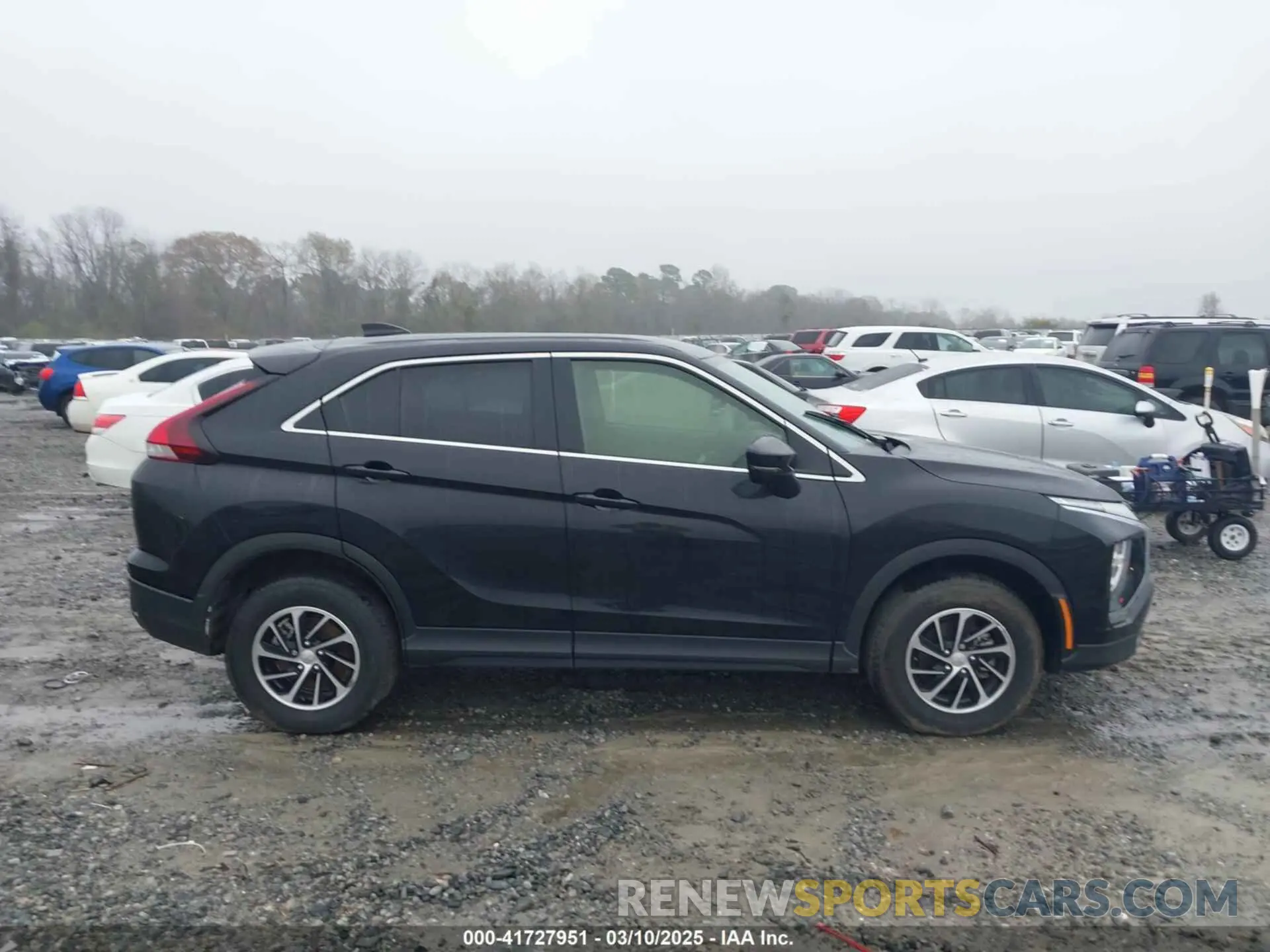 13 Photograph of a damaged car JA4ATUAA9RZ001368 MITSUBISHI ECLIPSE CROSS 2024