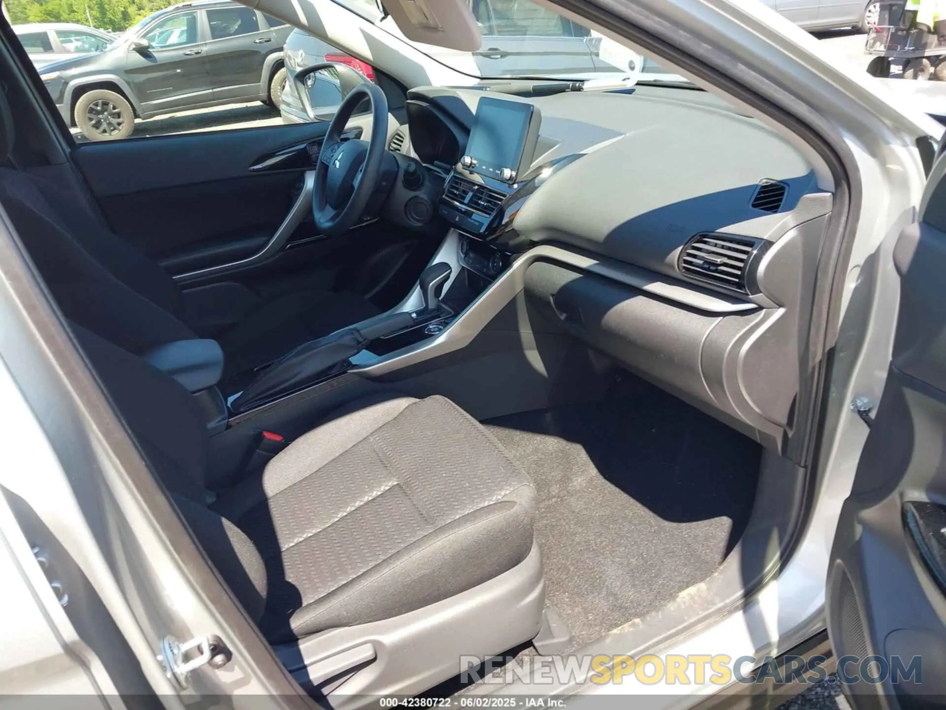 5 Photograph of a damaged car JA4ATVAA2RZ067069 MITSUBISHI ECLIPSE CROSS 2024