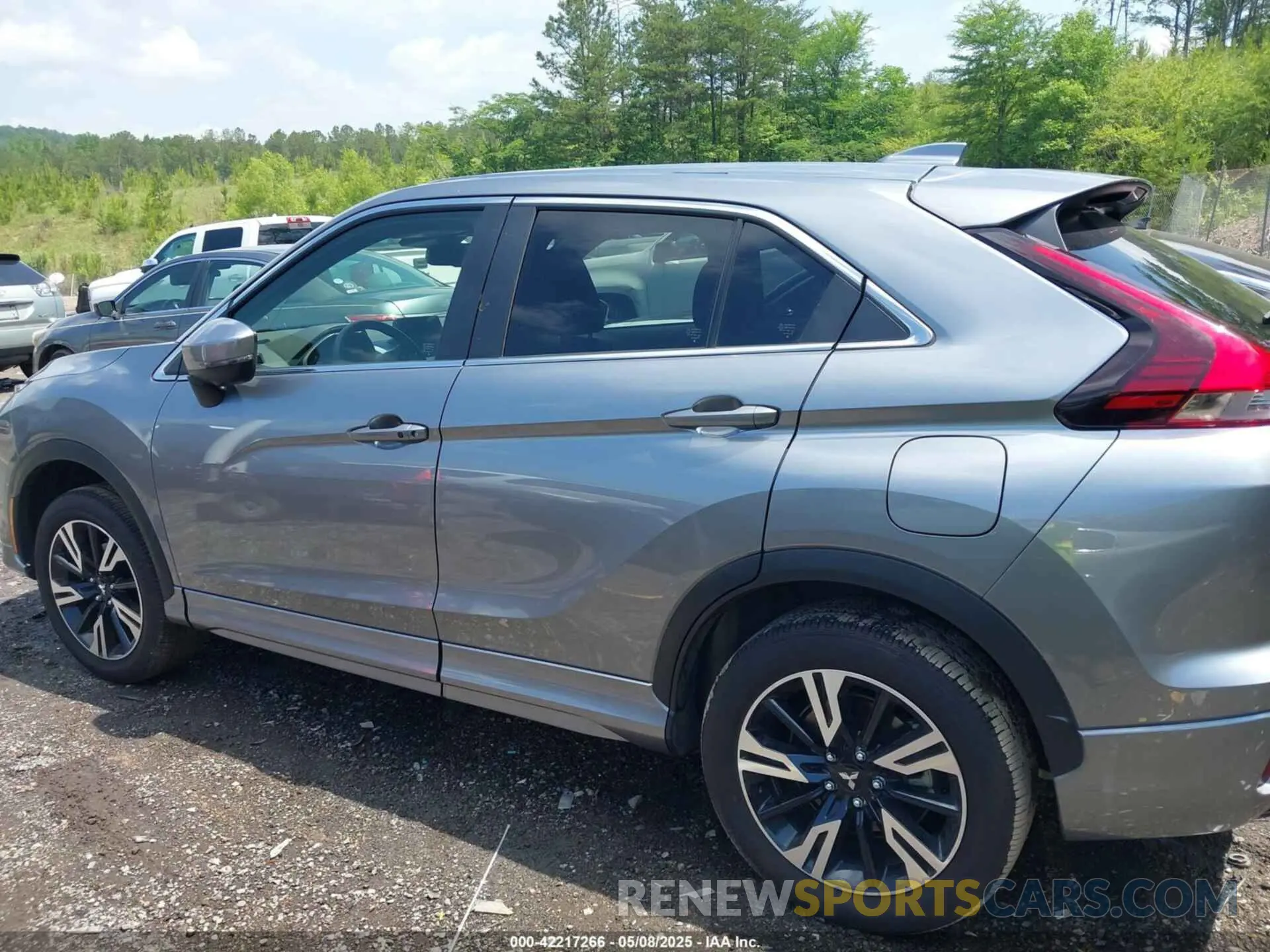 13 Photograph of a damaged car JA4ATWAA0RZ078609 MITSUBISHI ECLIPSE CROSS 2024
