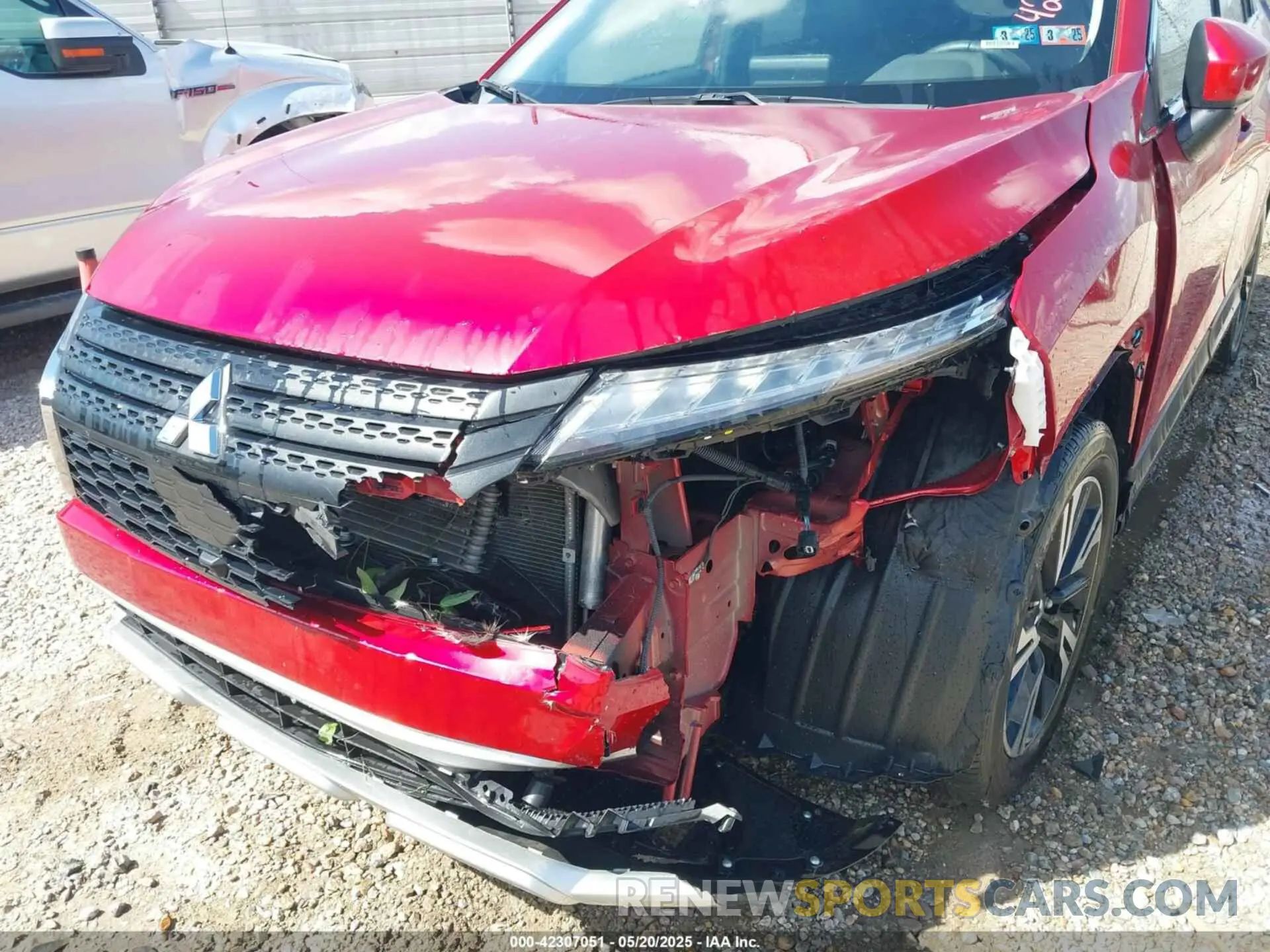 6 Photograph of a damaged car JA4ATWAA2RZ043179 MITSUBISHI ECLIPSE CROSS 2024