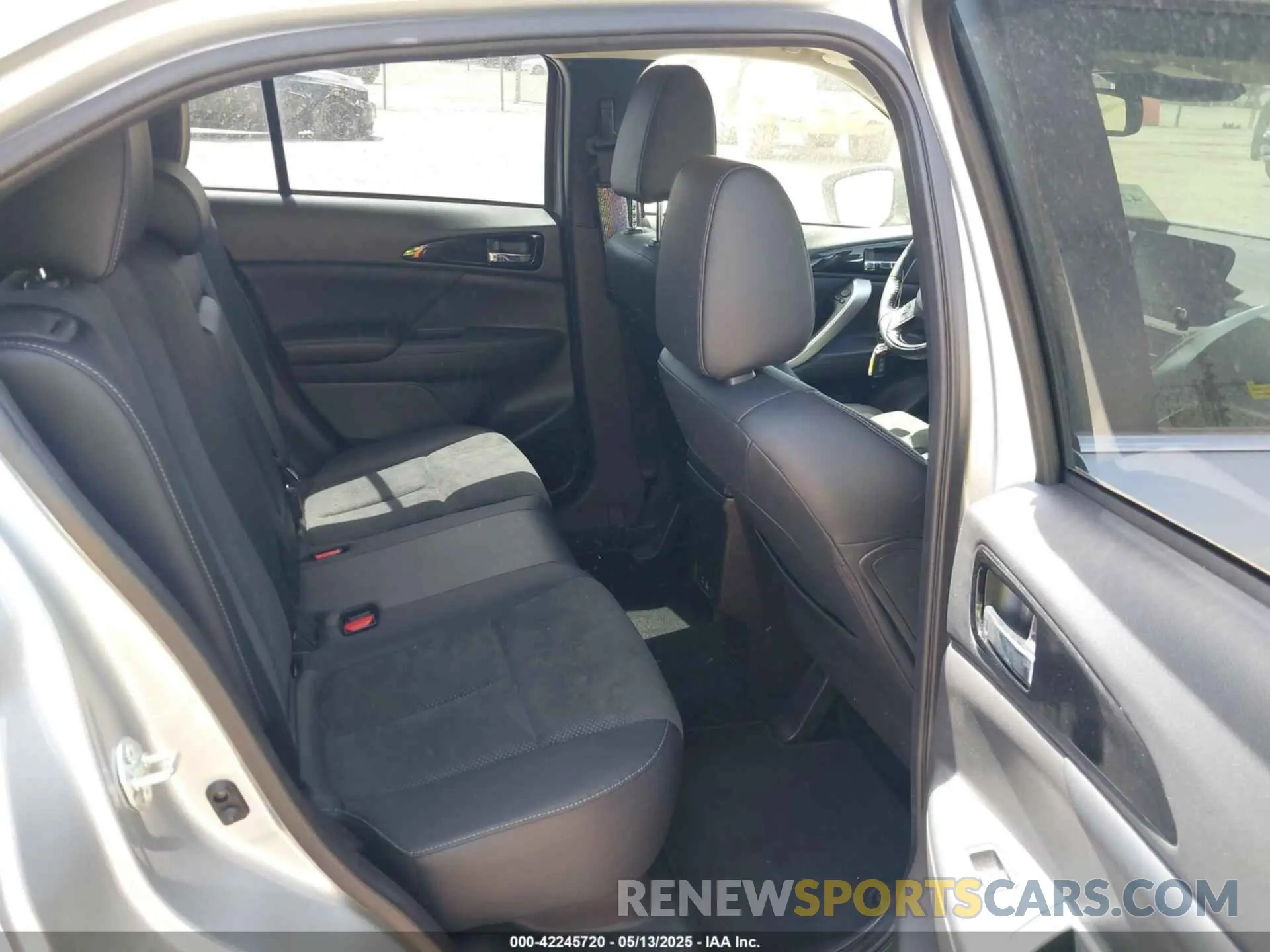 8 Photograph of a damaged car JA4ATWAA3RZ062498 MITSUBISHI ECLIPSE CROSS 2024