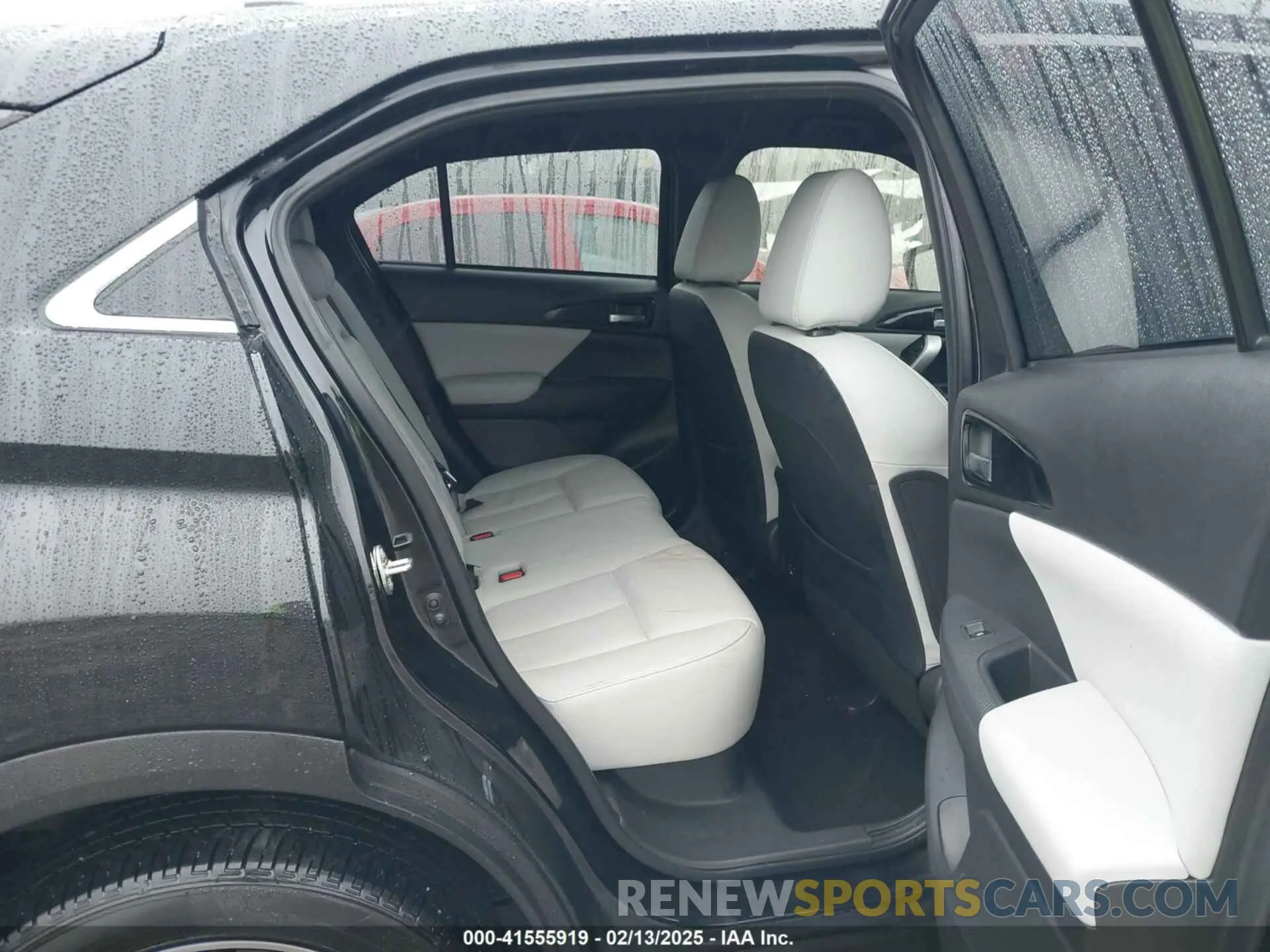 8 Photograph of a damaged car JA4ATWAA9RZ012611 MITSUBISHI ECLIPSE CROSS 2024