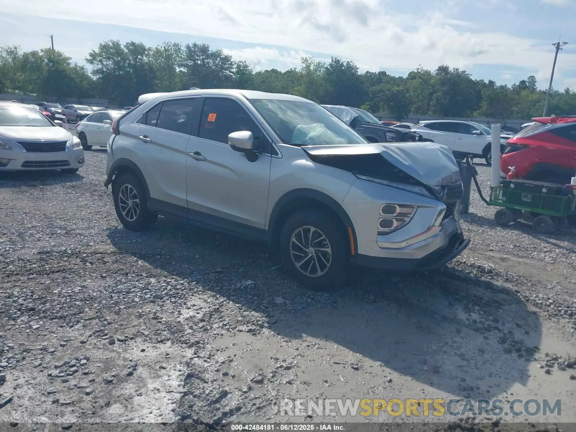 1 Photograph of a damaged car JA4ATUAA4SZ007956 MITSUBISHI ECLIPSE CROSS 2025