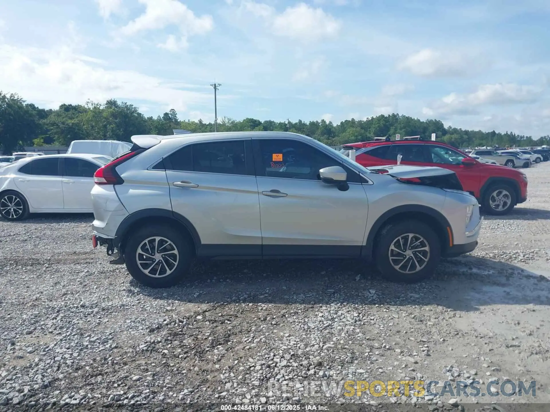 12 Photograph of a damaged car JA4ATUAA4SZ007956 MITSUBISHI ECLIPSE CROSS 2025