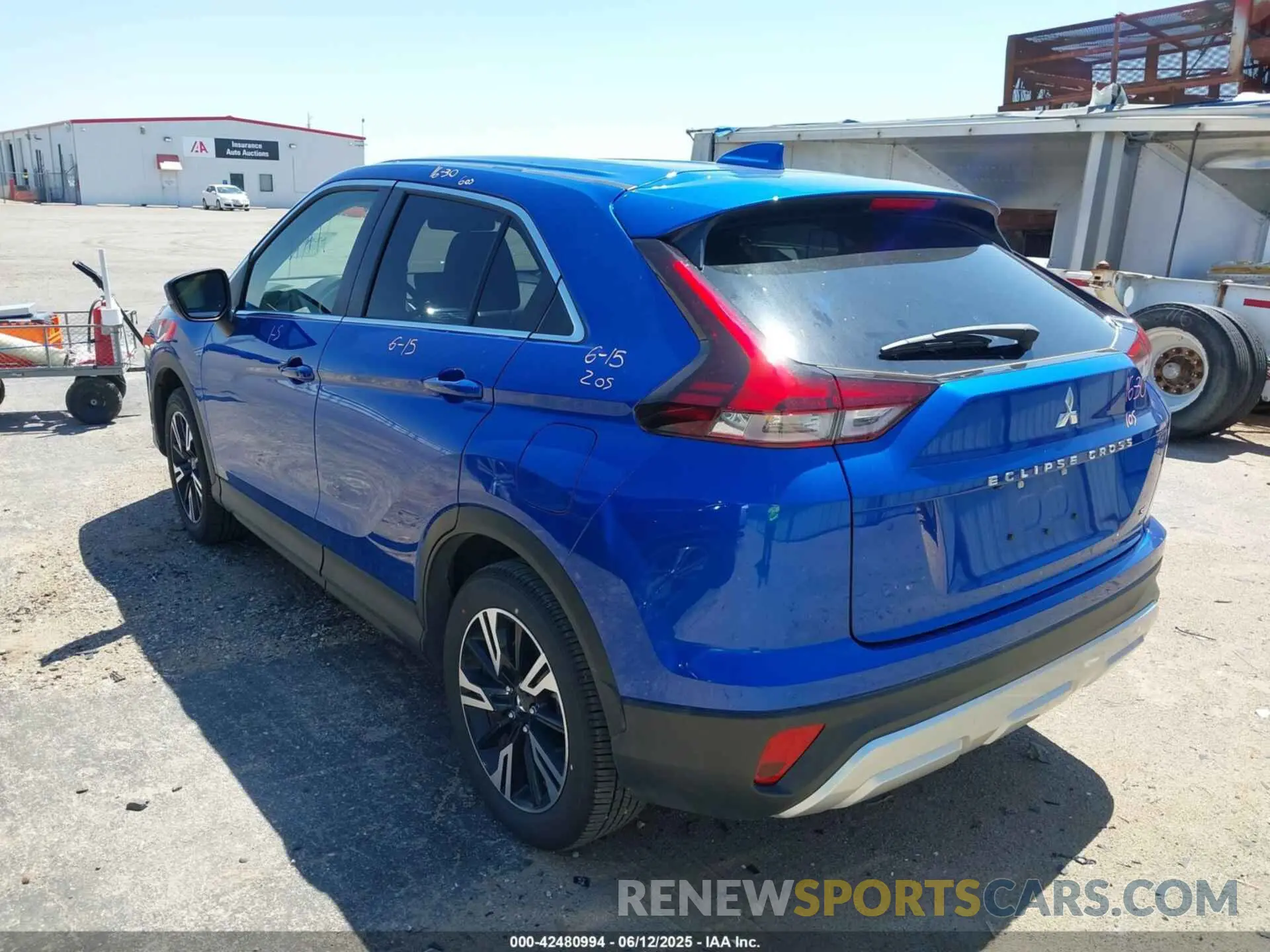 3 Photograph of a damaged car JA4ATWAA3SZ012187 MITSUBISHI ECLIPSE CROSS 2025