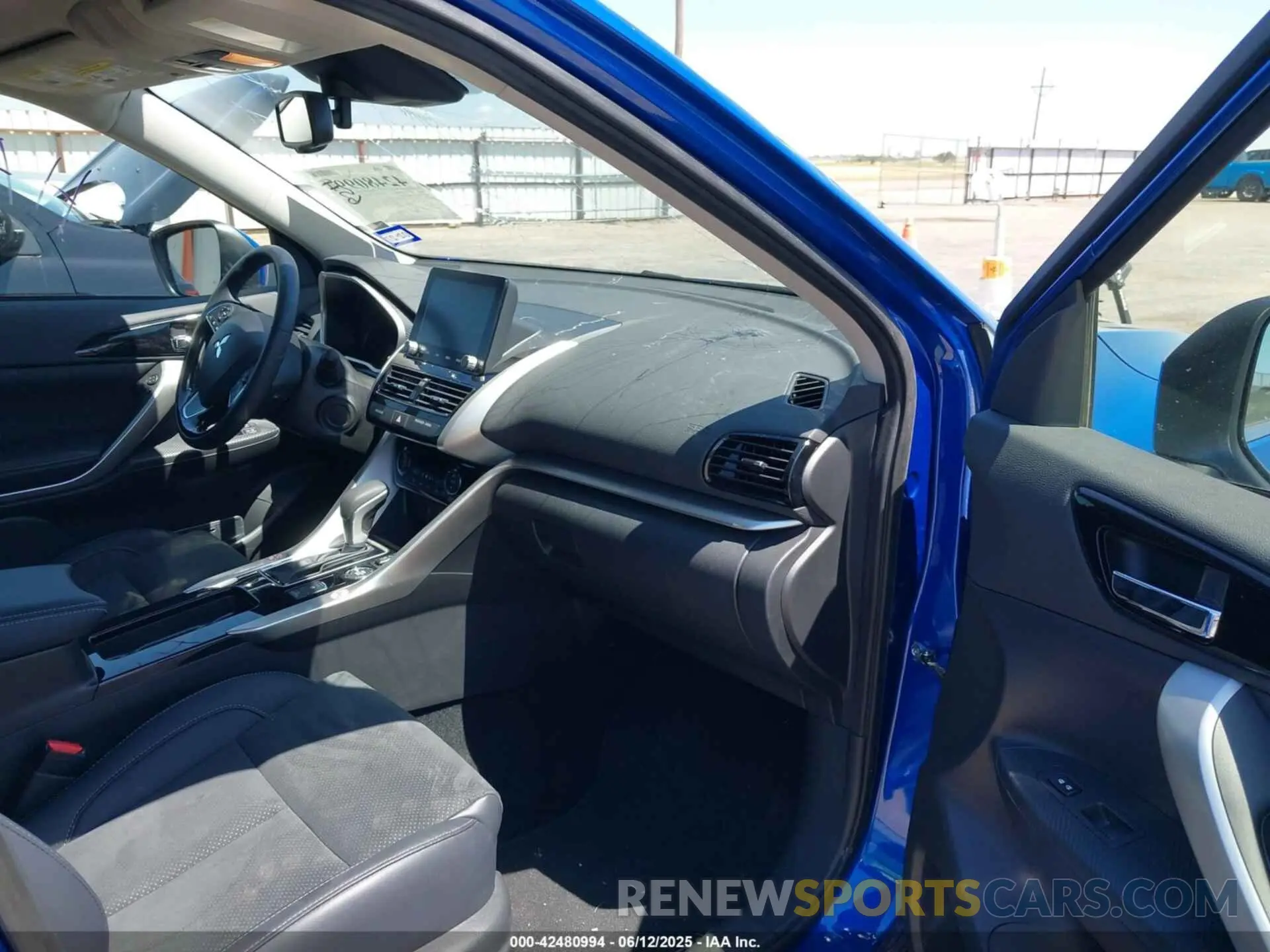5 Photograph of a damaged car JA4ATWAA3SZ012187 MITSUBISHI ECLIPSE CROSS 2025