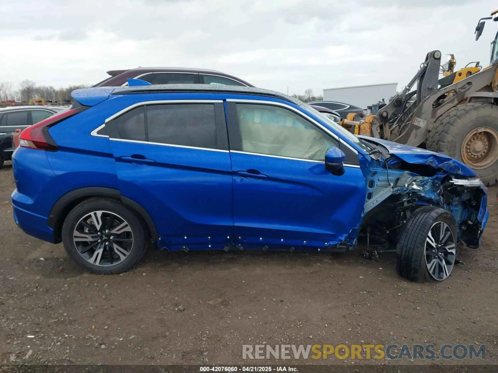 13 Photograph of a damaged car JA4ATWAA6SZ009607 MITSUBISHI ECLIPSE CROSS 2025