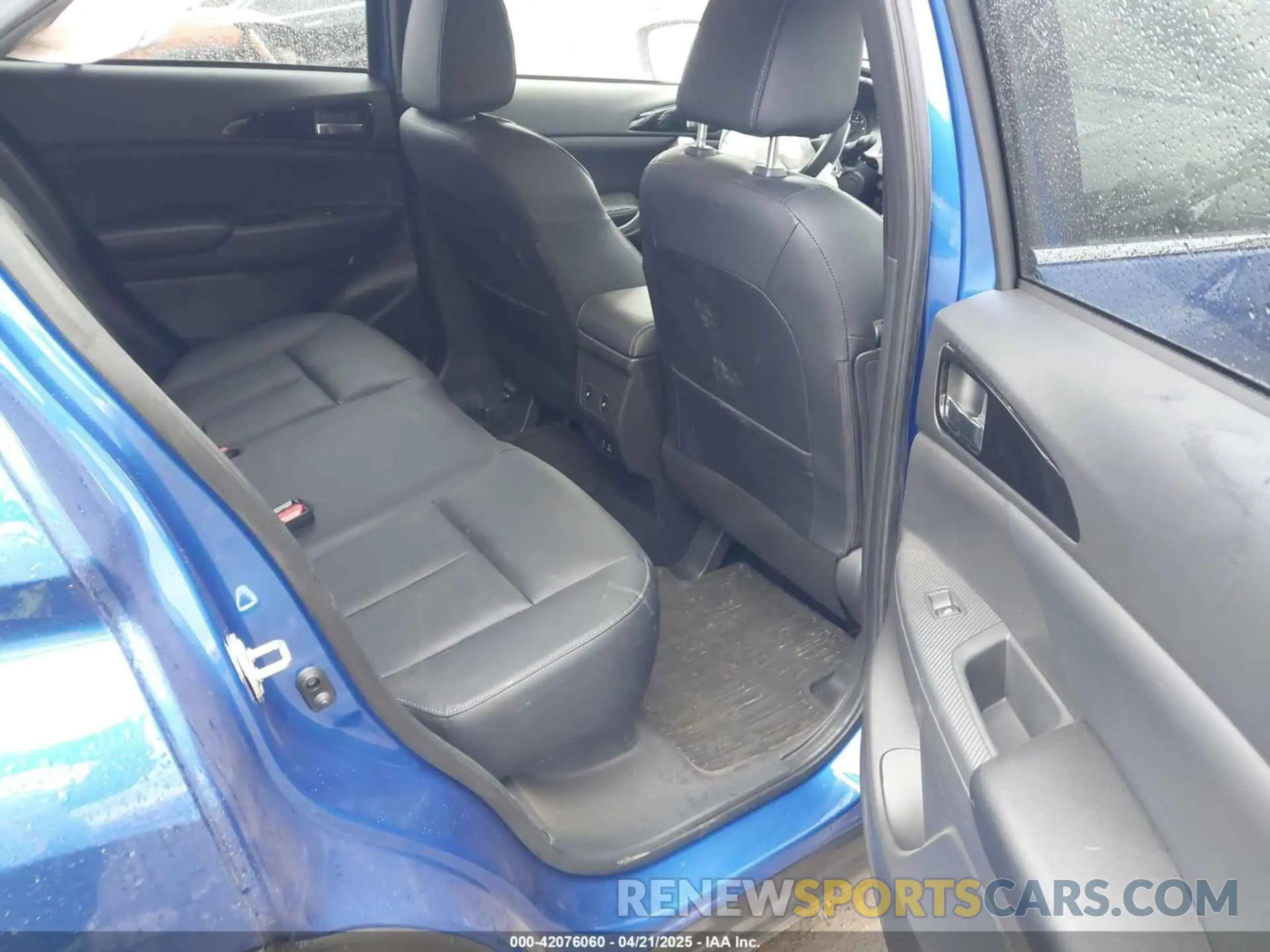 8 Photograph of a damaged car JA4ATWAA6SZ009607 MITSUBISHI ECLIPSE CROSS 2025
