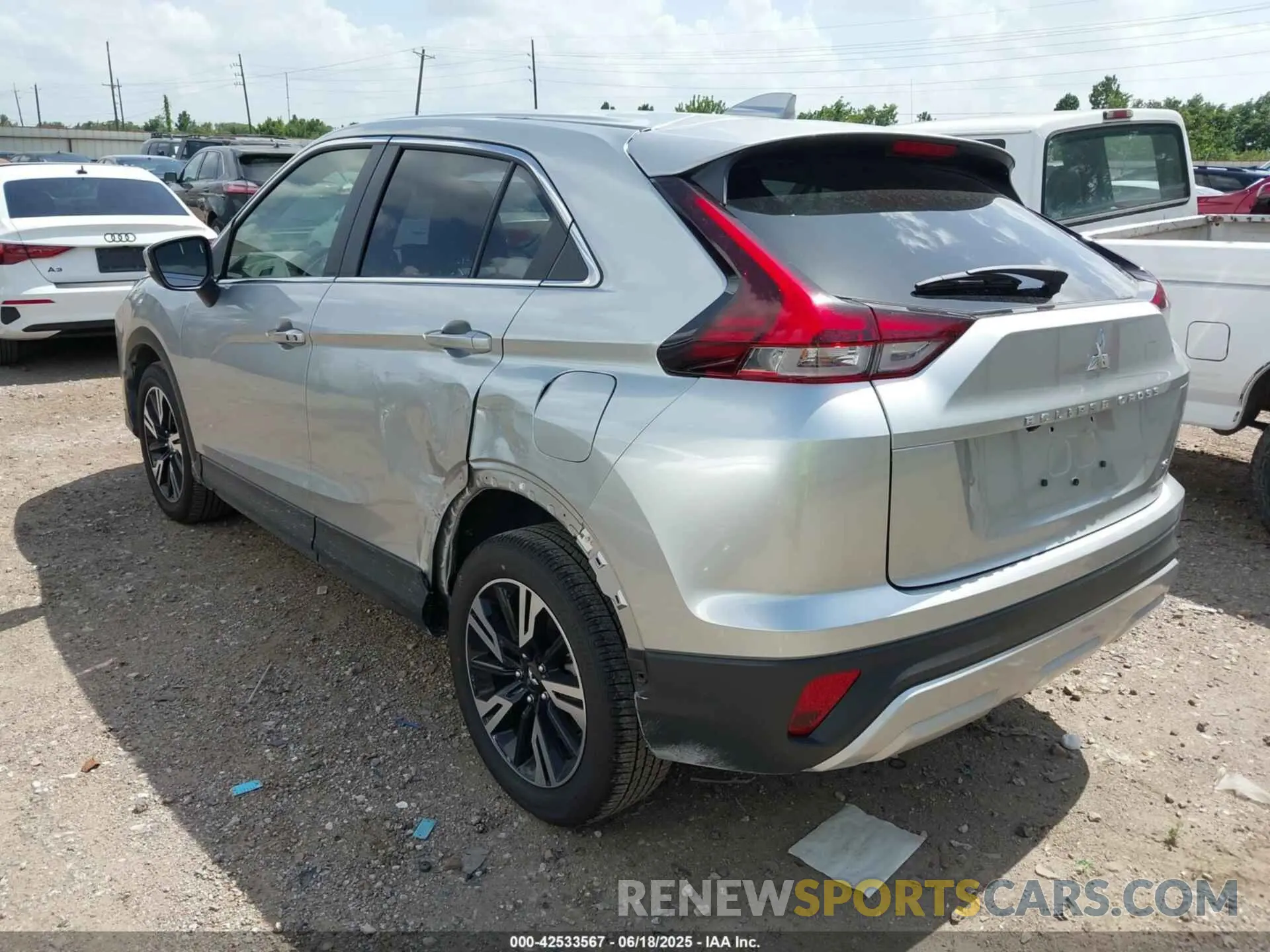 3 Photograph of a damaged car JA4ATWAA7SZ012449 MITSUBISHI ECLIPSE CROSS 2025