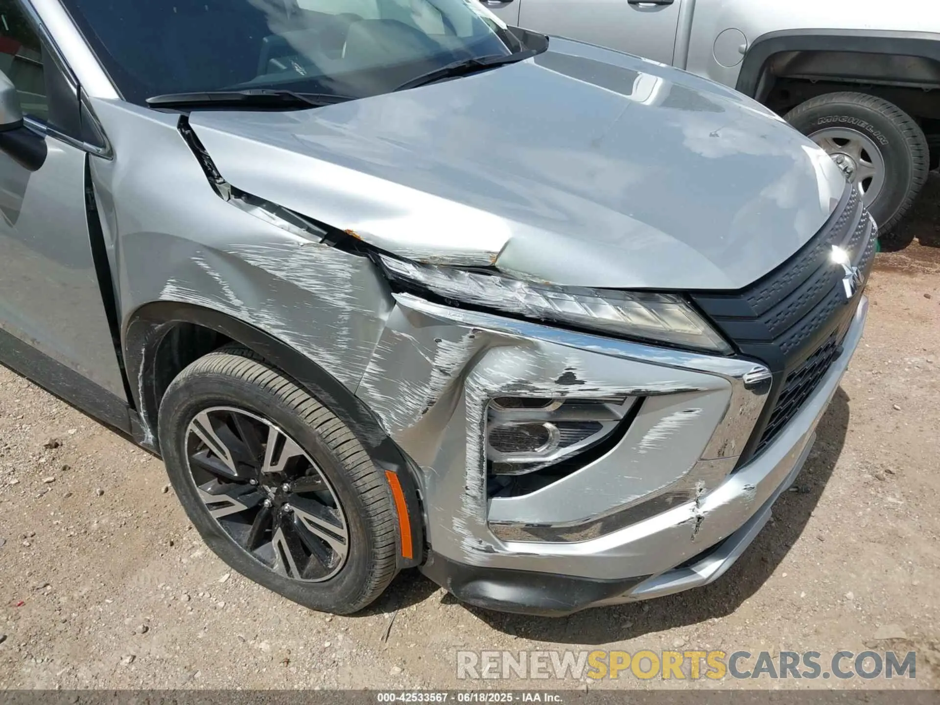 6 Photograph of a damaged car JA4ATWAA7SZ012449 MITSUBISHI ECLIPSE CROSS 2025