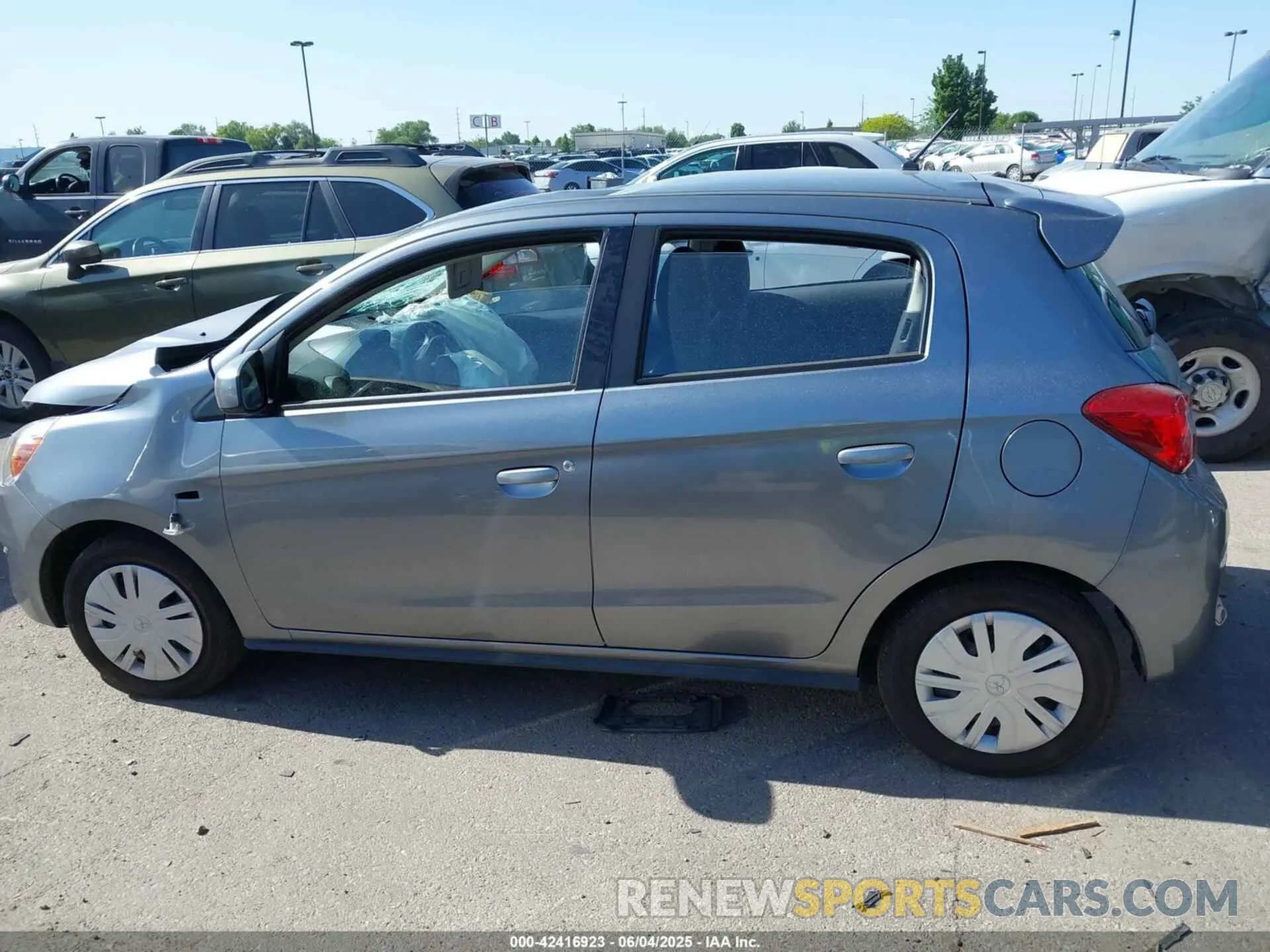 14 Photograph of a damaged car ML32A3HJ2KH005938 MITSUBISHI MIRAGE 2019