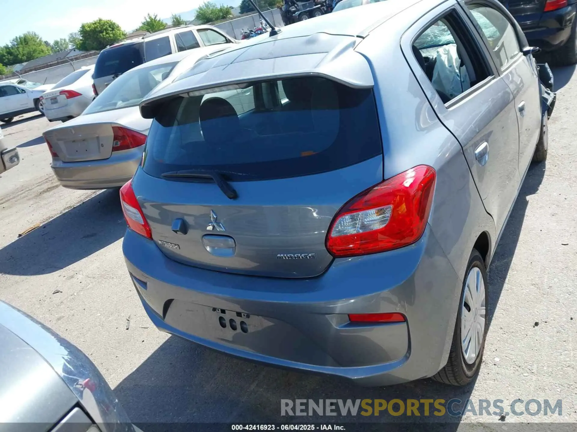 16 Photograph of a damaged car ML32A3HJ2KH005938 MITSUBISHI MIRAGE 2019