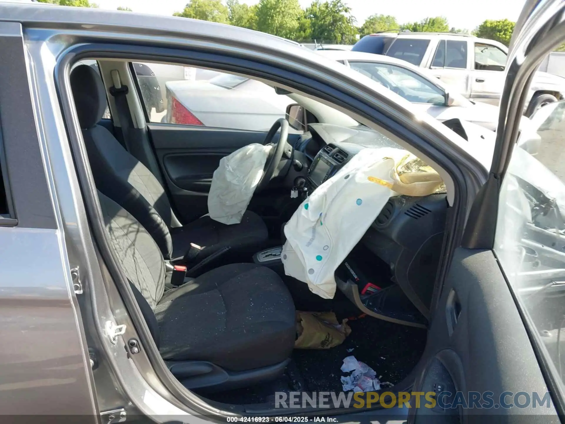 5 Photograph of a damaged car ML32A3HJ2KH005938 MITSUBISHI MIRAGE 2019