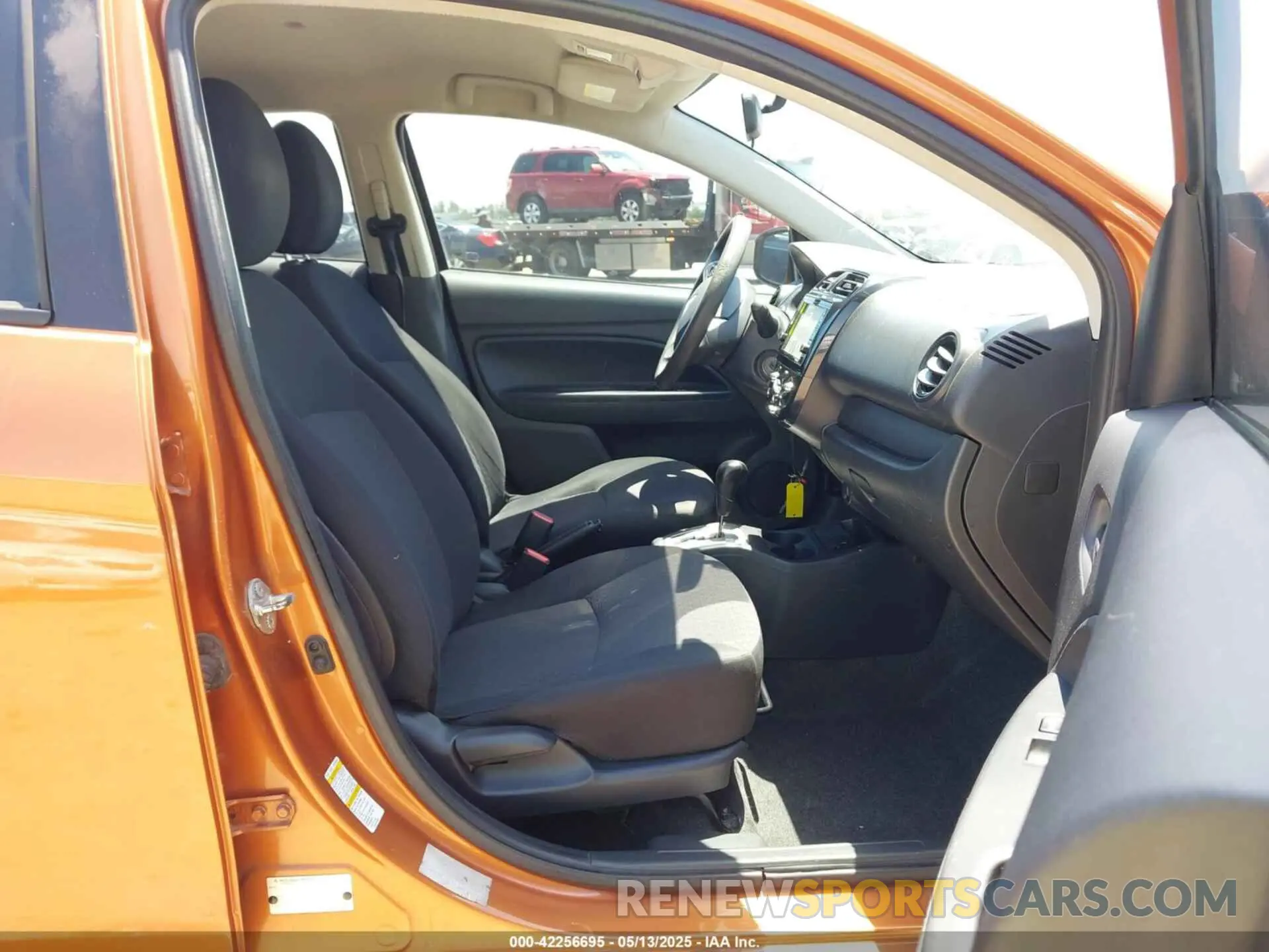 5 Photograph of a damaged car ML32A3HJ3KH000859 MITSUBISHI MIRAGE 2019