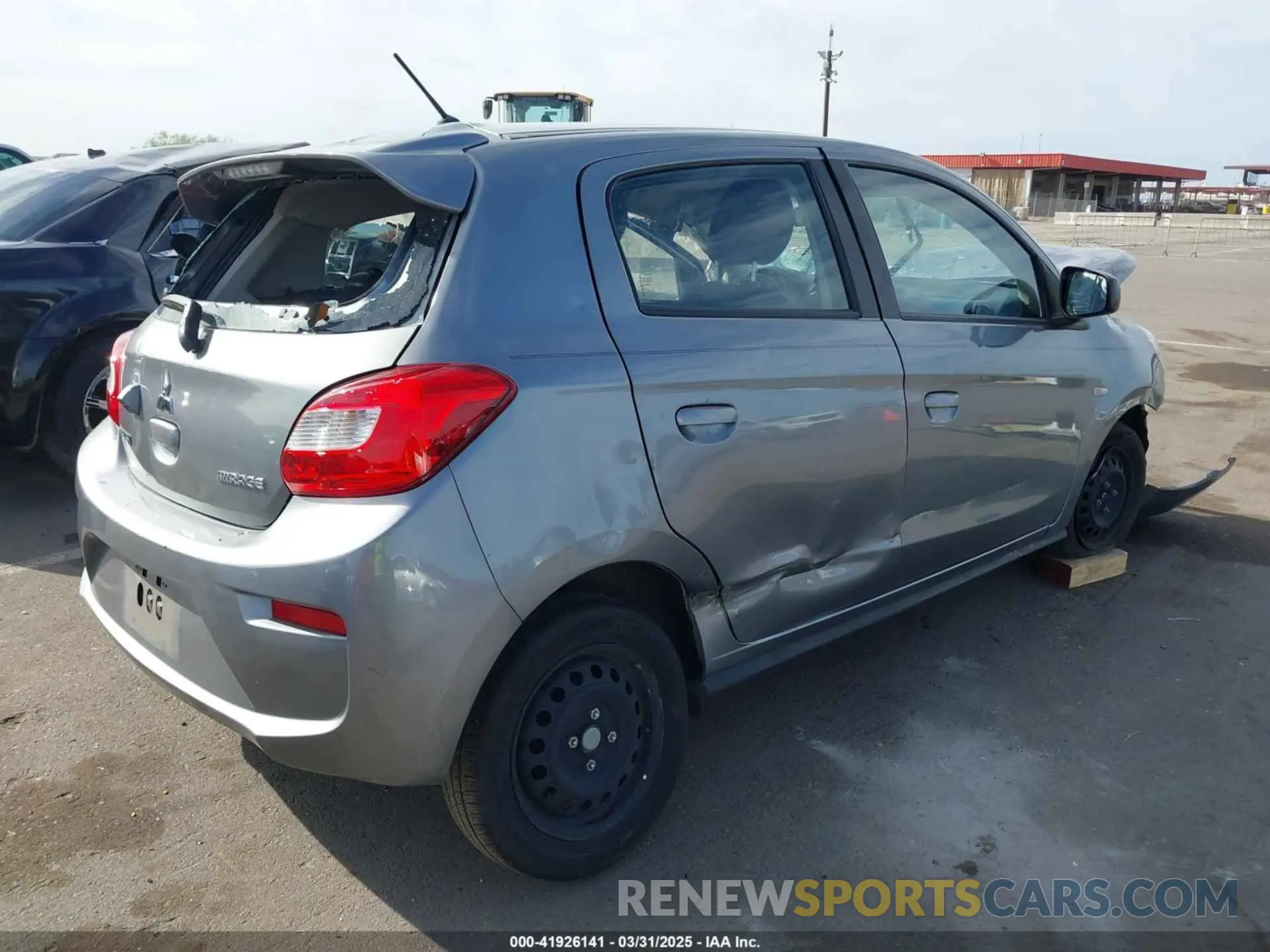 4 Photograph of a damaged car ML32A3HJ3KH016141 MITSUBISHI MIRAGE 2019