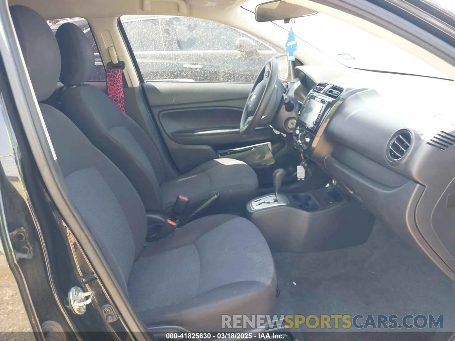 5 Photograph of a damaged car ML32A3HJ6KH006204 MITSUBISHI MIRAGE 2019