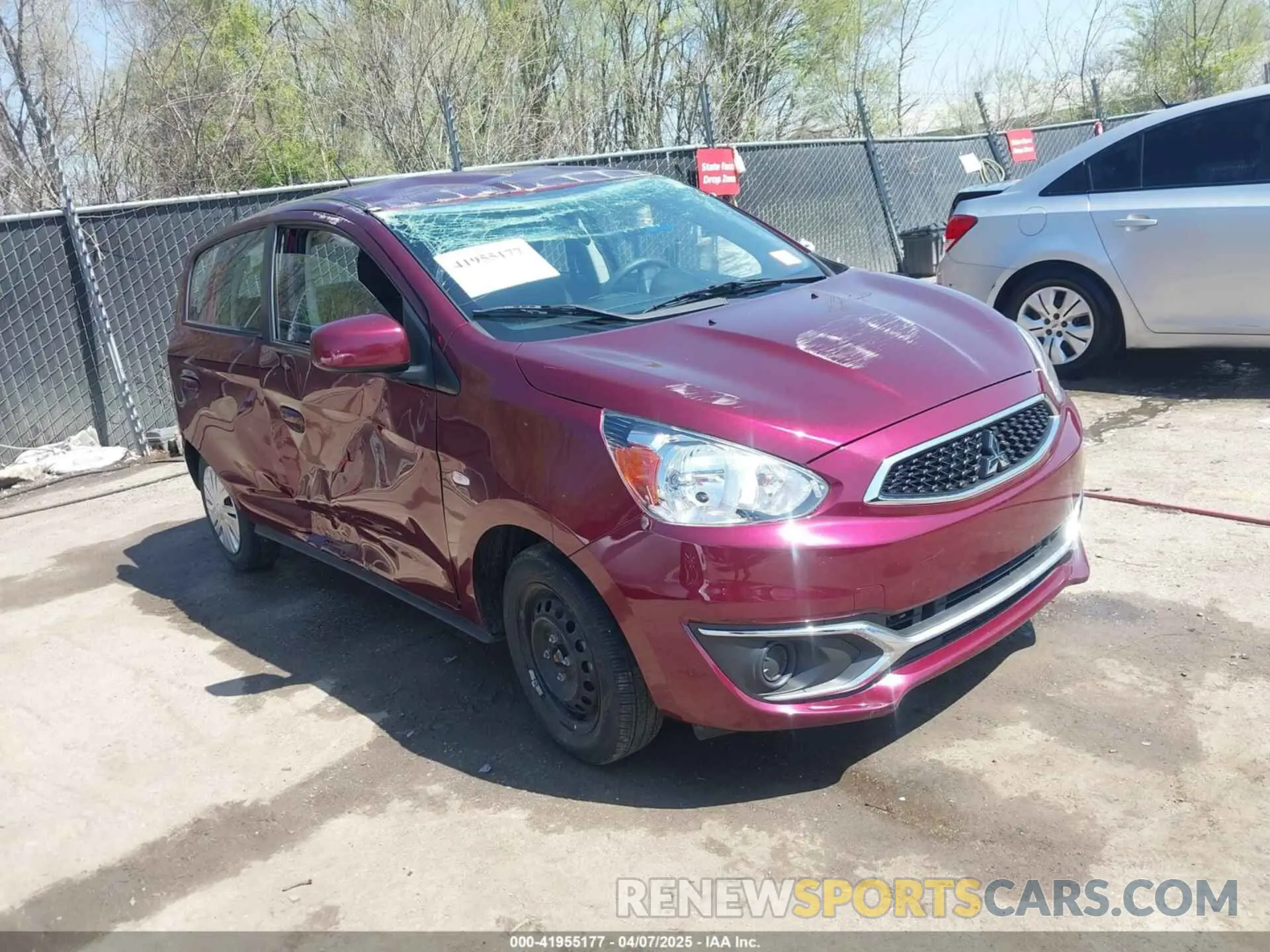 1 Photograph of a damaged car ML32A3HJ7KH001965 MITSUBISHI MIRAGE 2019
