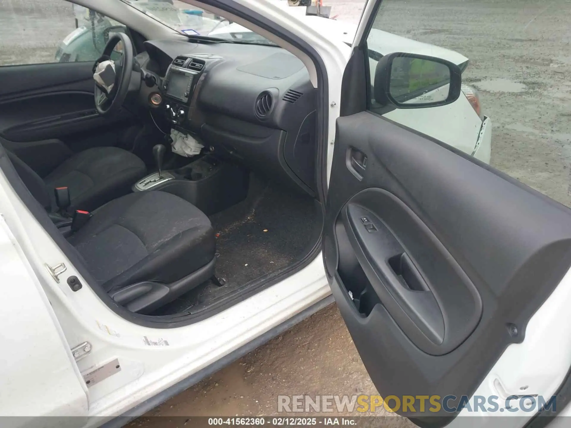 5 Photograph of a damaged car ML32A3HJ7KH005935 MITSUBISHI MIRAGE 2019