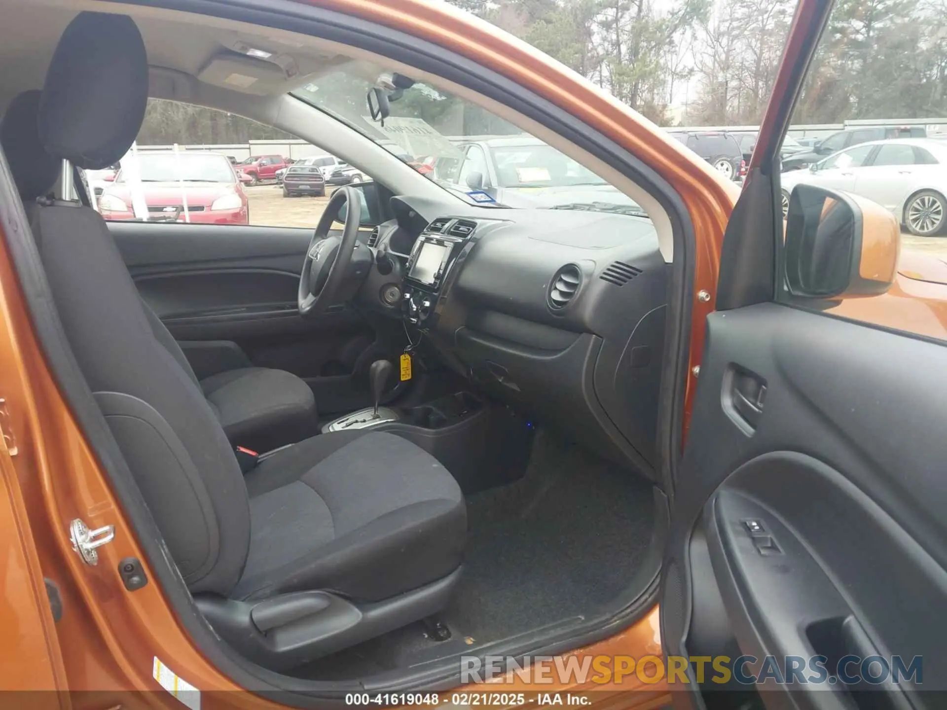 5 Photograph of a damaged car ML32A3HJ8KH000856 MITSUBISHI MIRAGE 2019