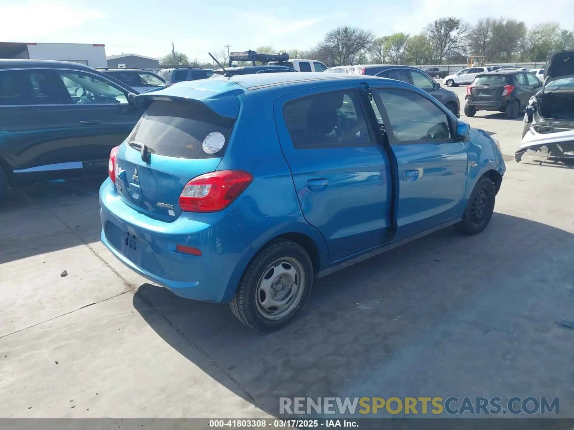 4 Photograph of a damaged car ML32A3HJ8KH007208 MITSUBISHI MIRAGE 2019