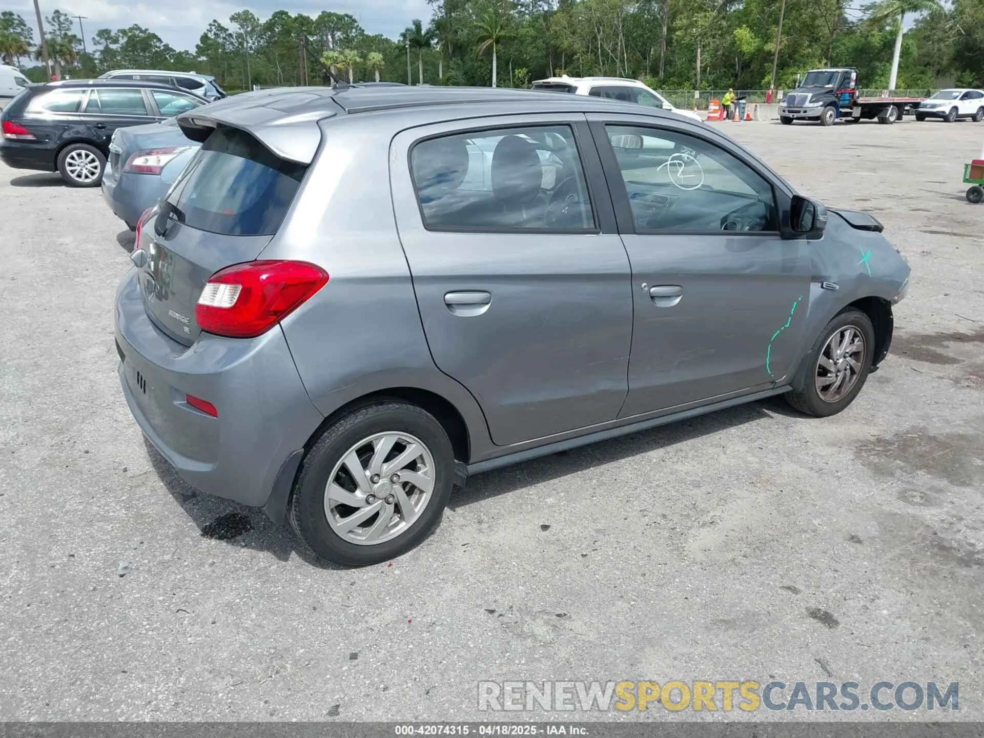 4 Photograph of a damaged car ML32A4HJ7KH010347 MITSUBISHI MIRAGE 2019