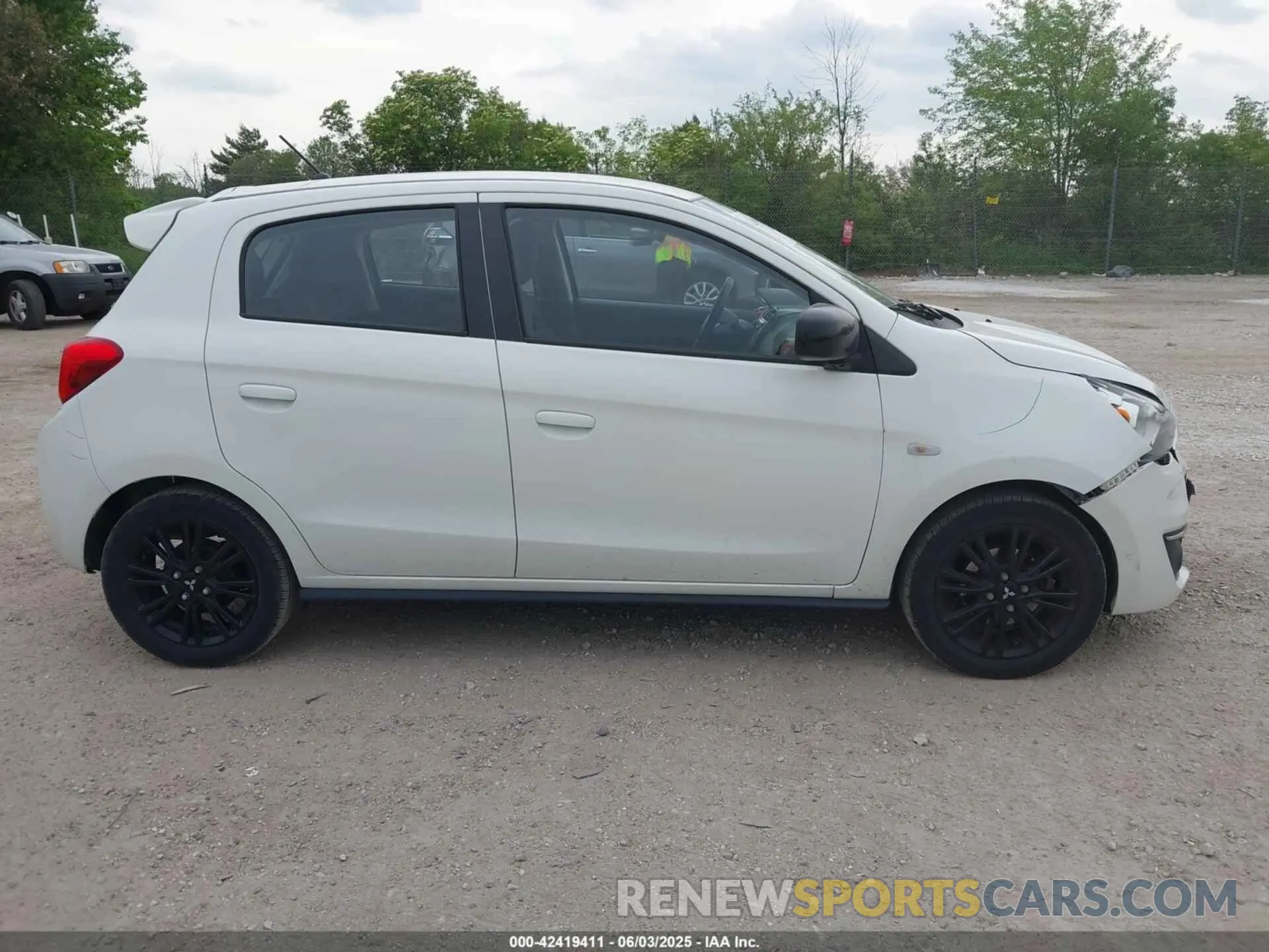 13 Photograph of a damaged car ML32A5HJ1KH013363 MITSUBISHI MIRAGE 2019