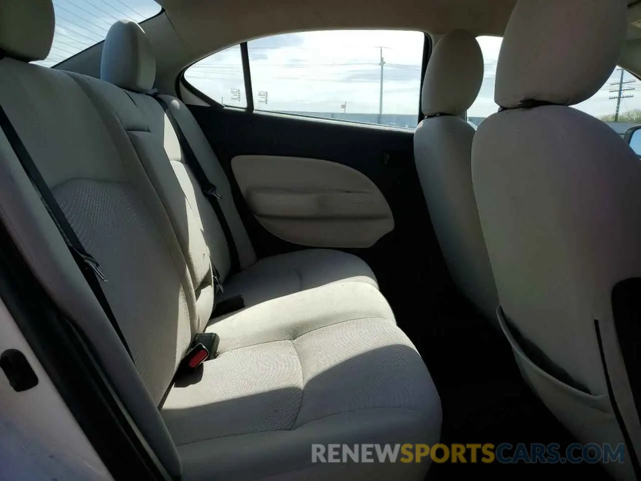 10 Photograph of a damaged car ML32F3FJ0KHF16278 MITSUBISHI MIRAGE 2019