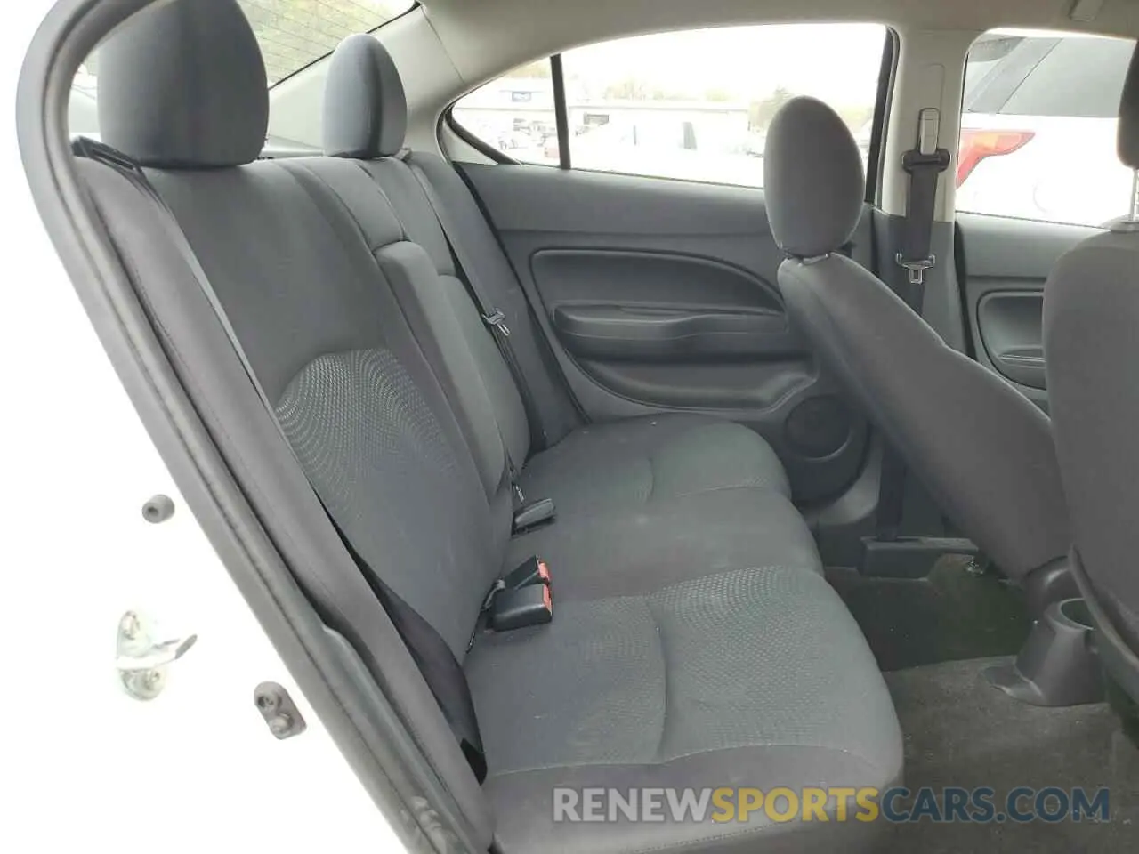 10 Photograph of a damaged car ML32F3FJ5KHF00920 MITSUBISHI MIRAGE 2019